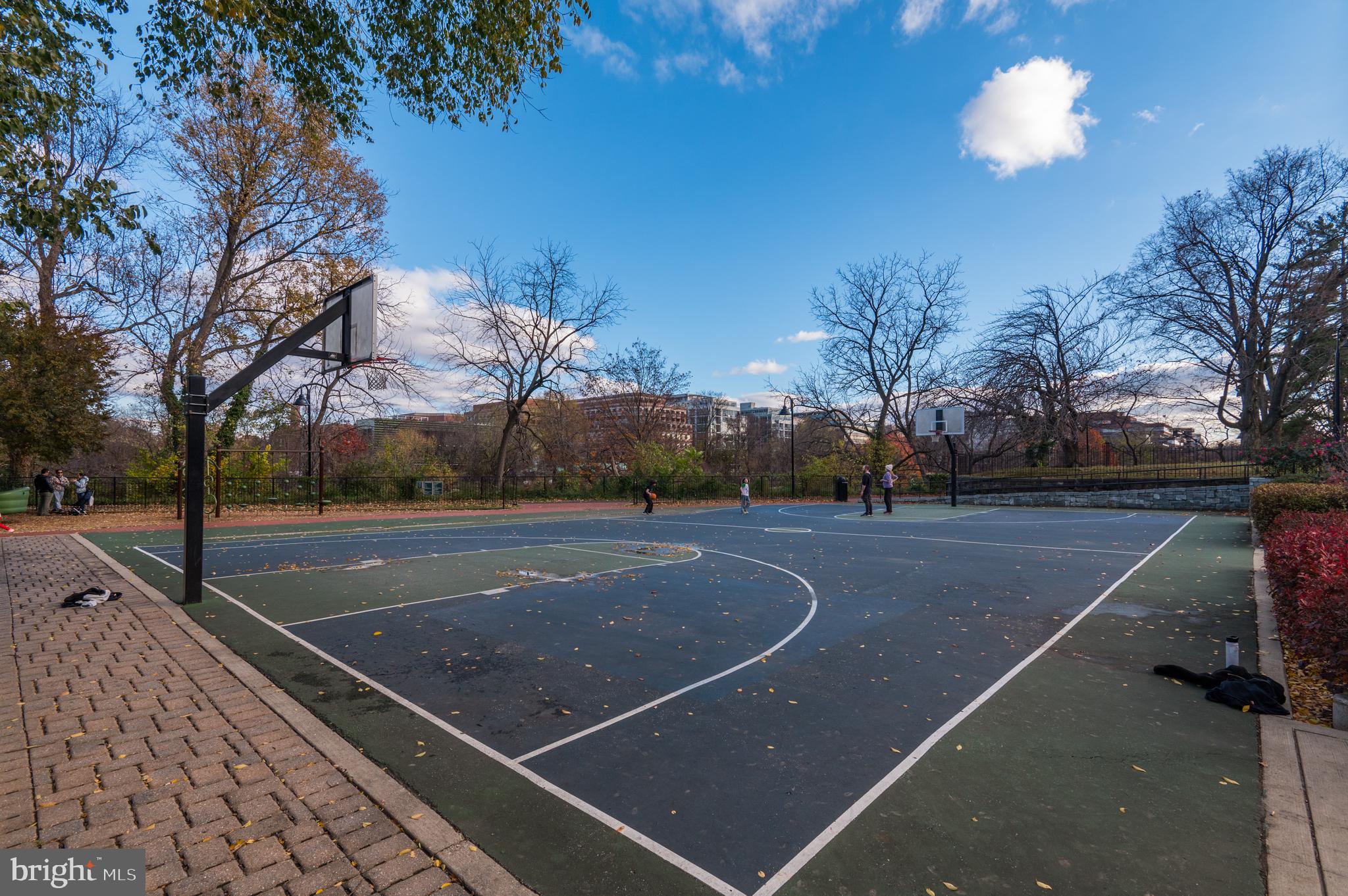 GEORGETOWN - Residential