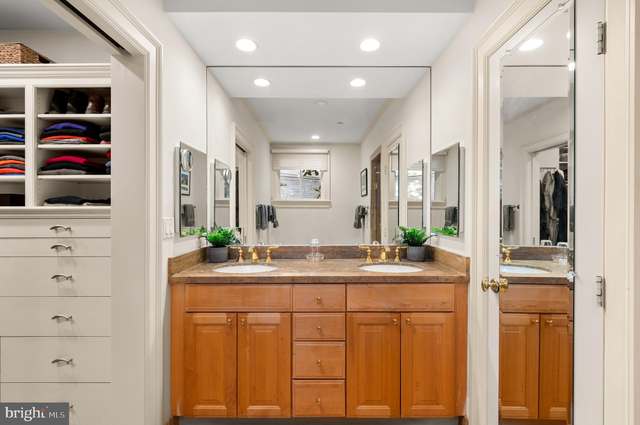 GEORGETOWN - Residential