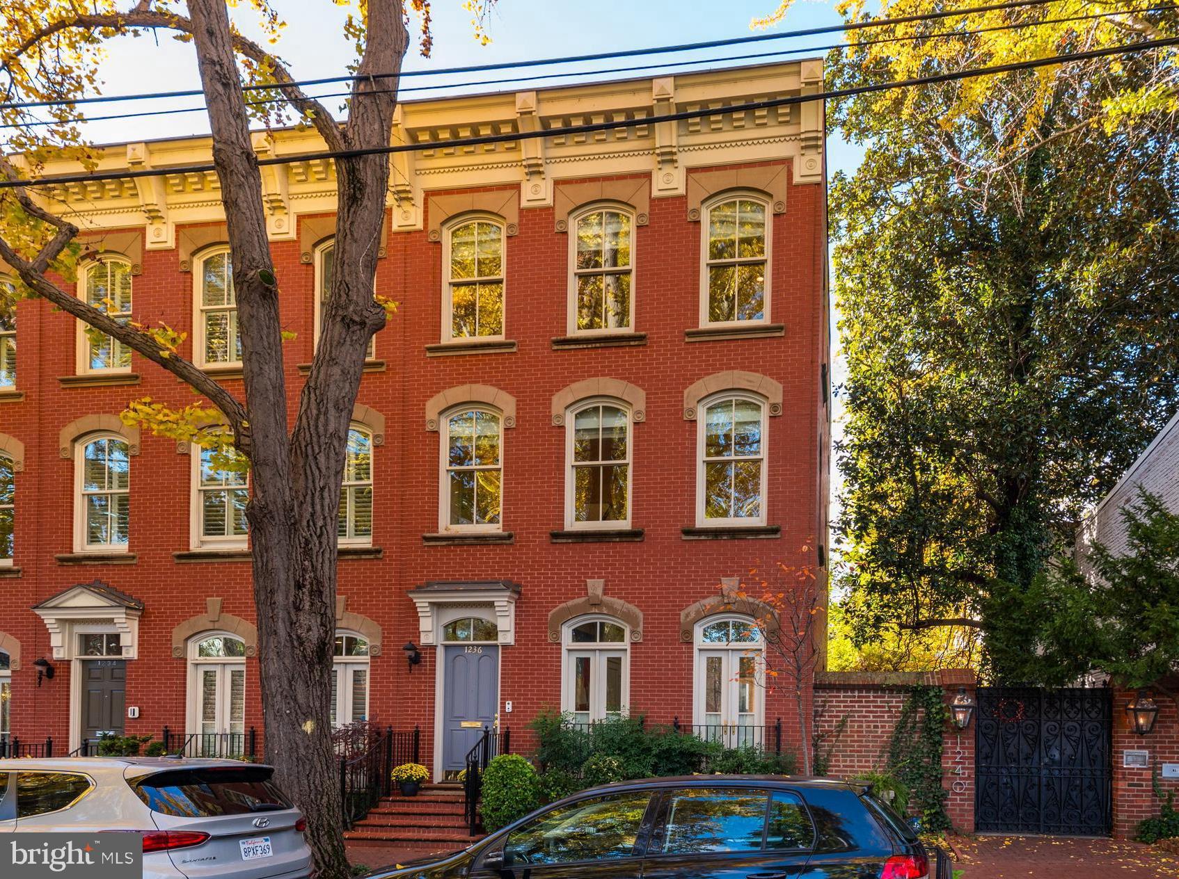GEORGETOWN - Residential