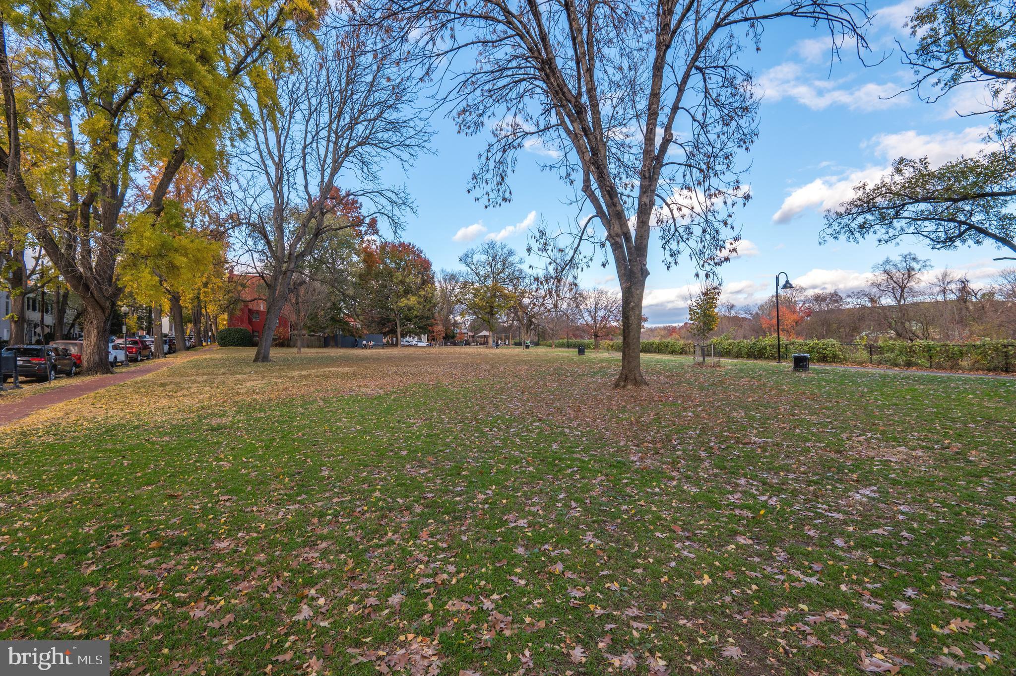 GEORGETOWN - Residential