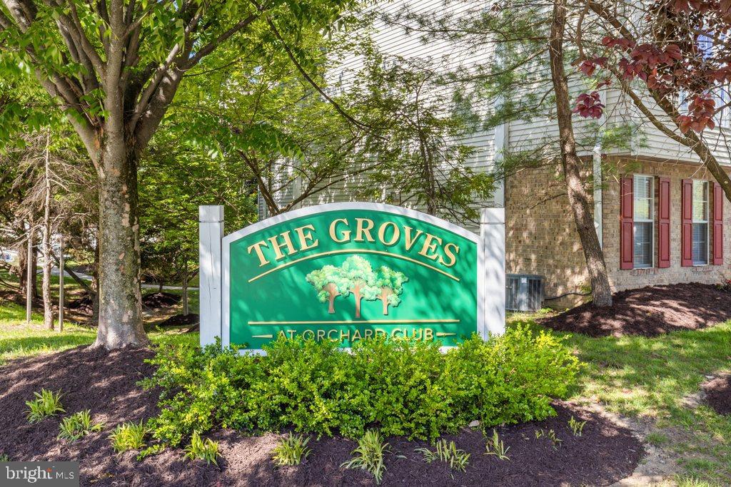 ELKRIDGE TOWN CENTER - Residential