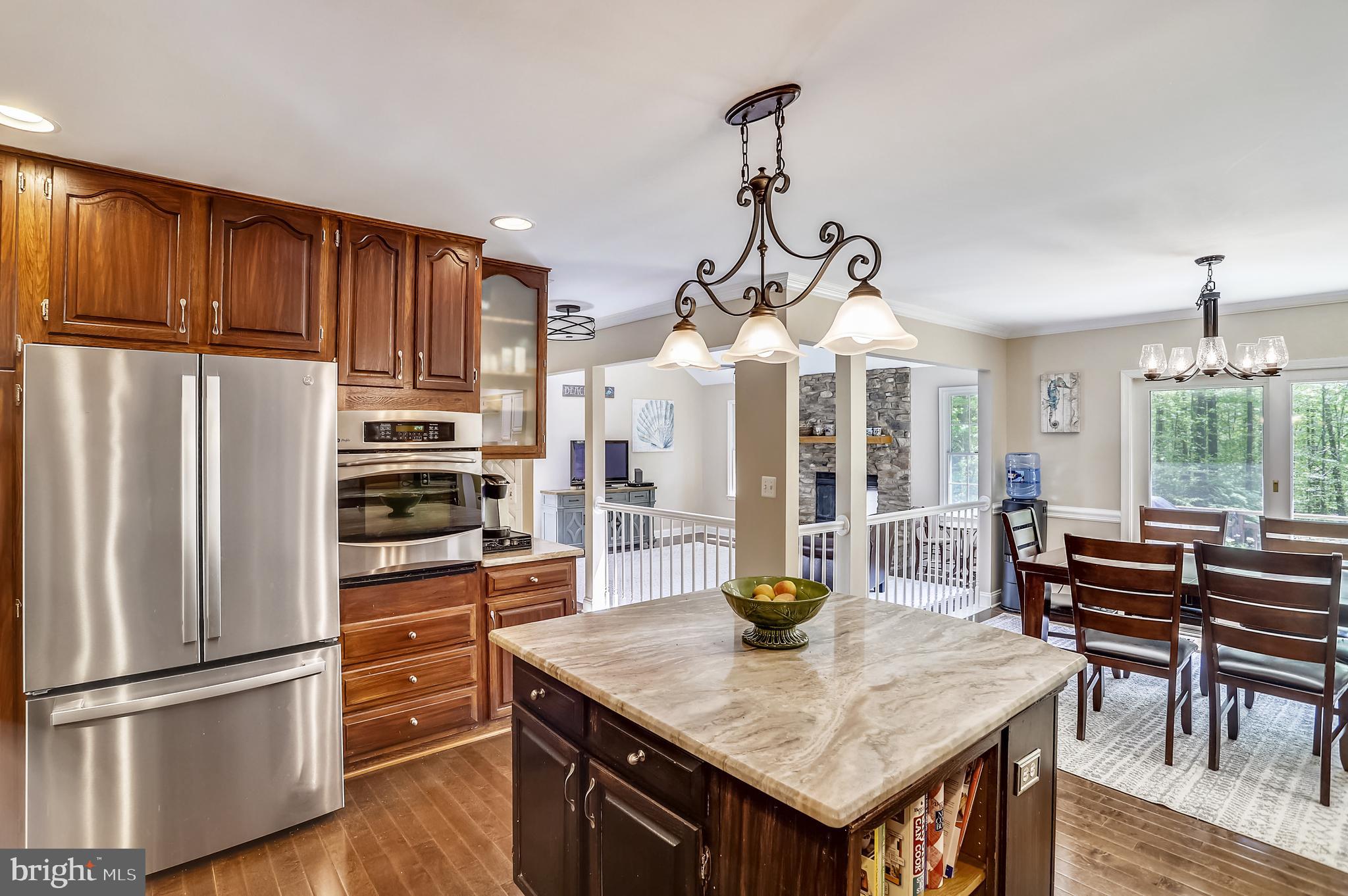 TALL OAKS - Residential