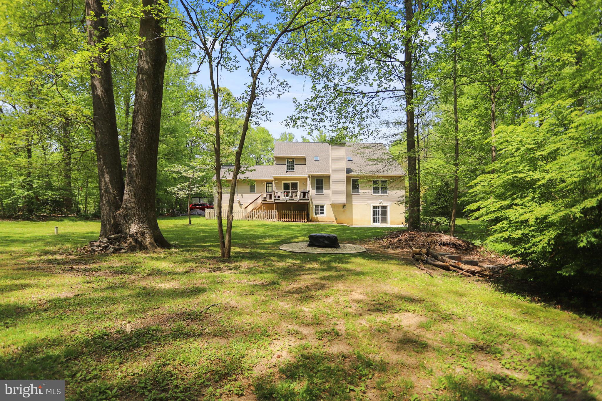 TALL OAKS - Residential