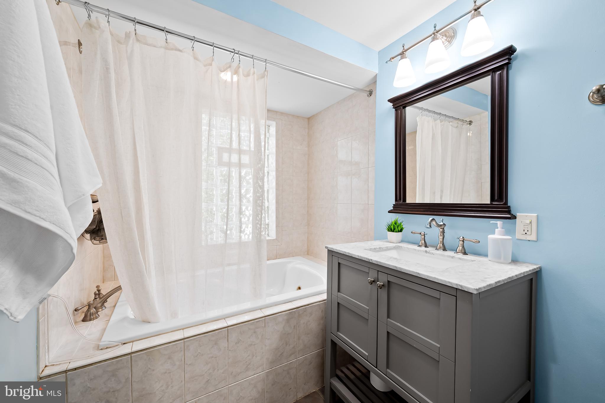 FELLS POINT HISTORIC DISTRICT - Residential