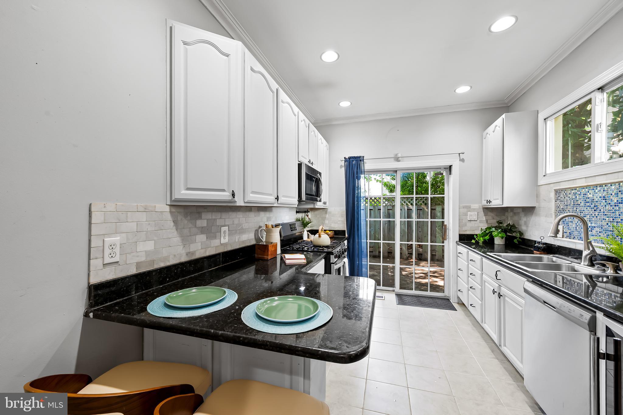 FELLS POINT HISTORIC DISTRICT - Residential