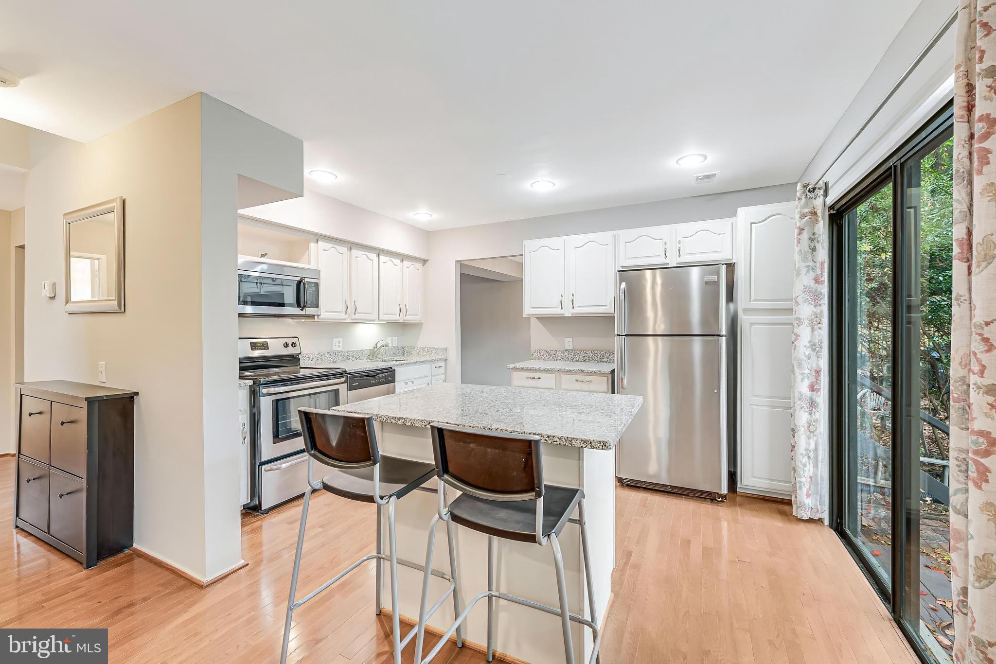 BENTANA WOODS - Residential