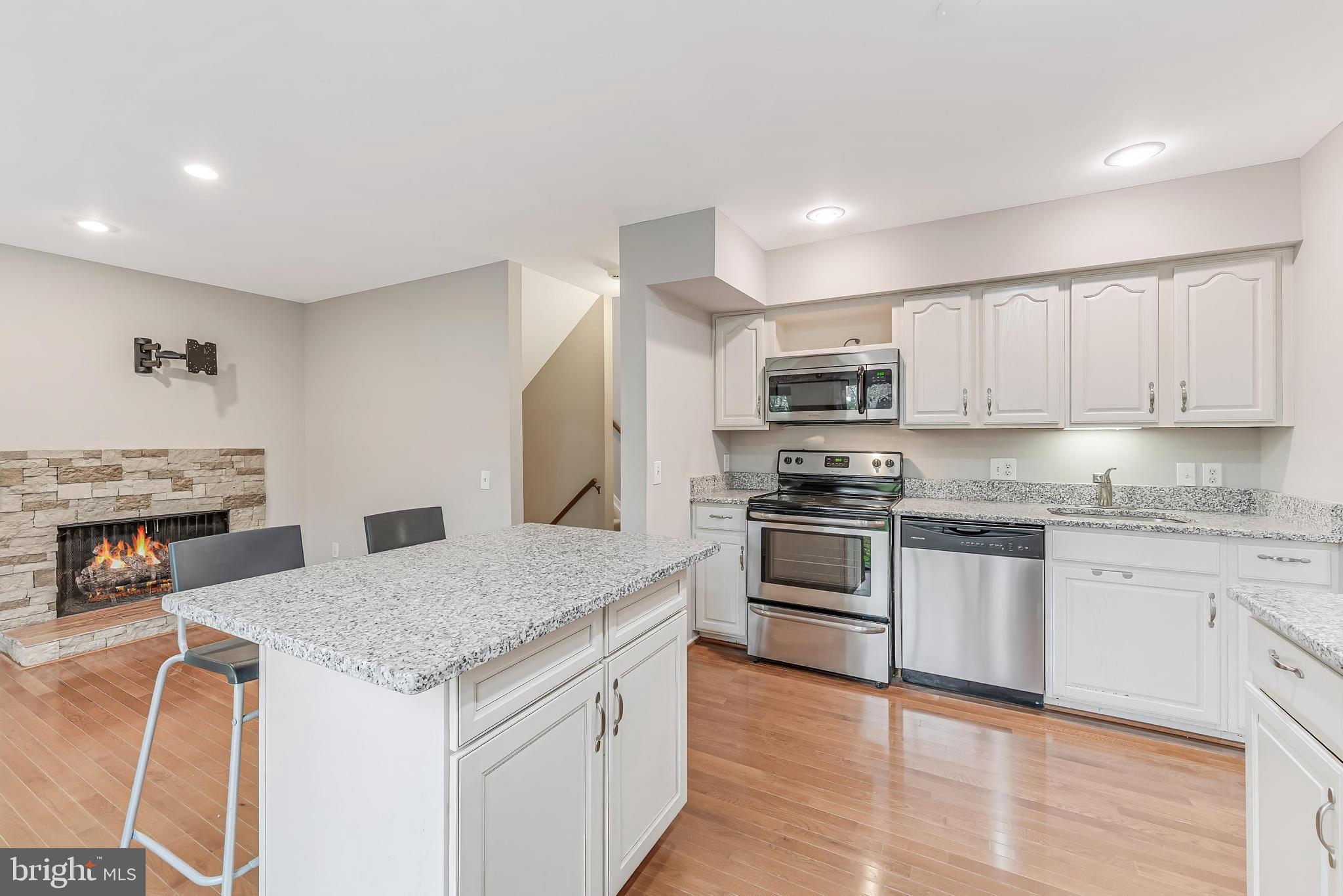 BENTANA WOODS - Residential