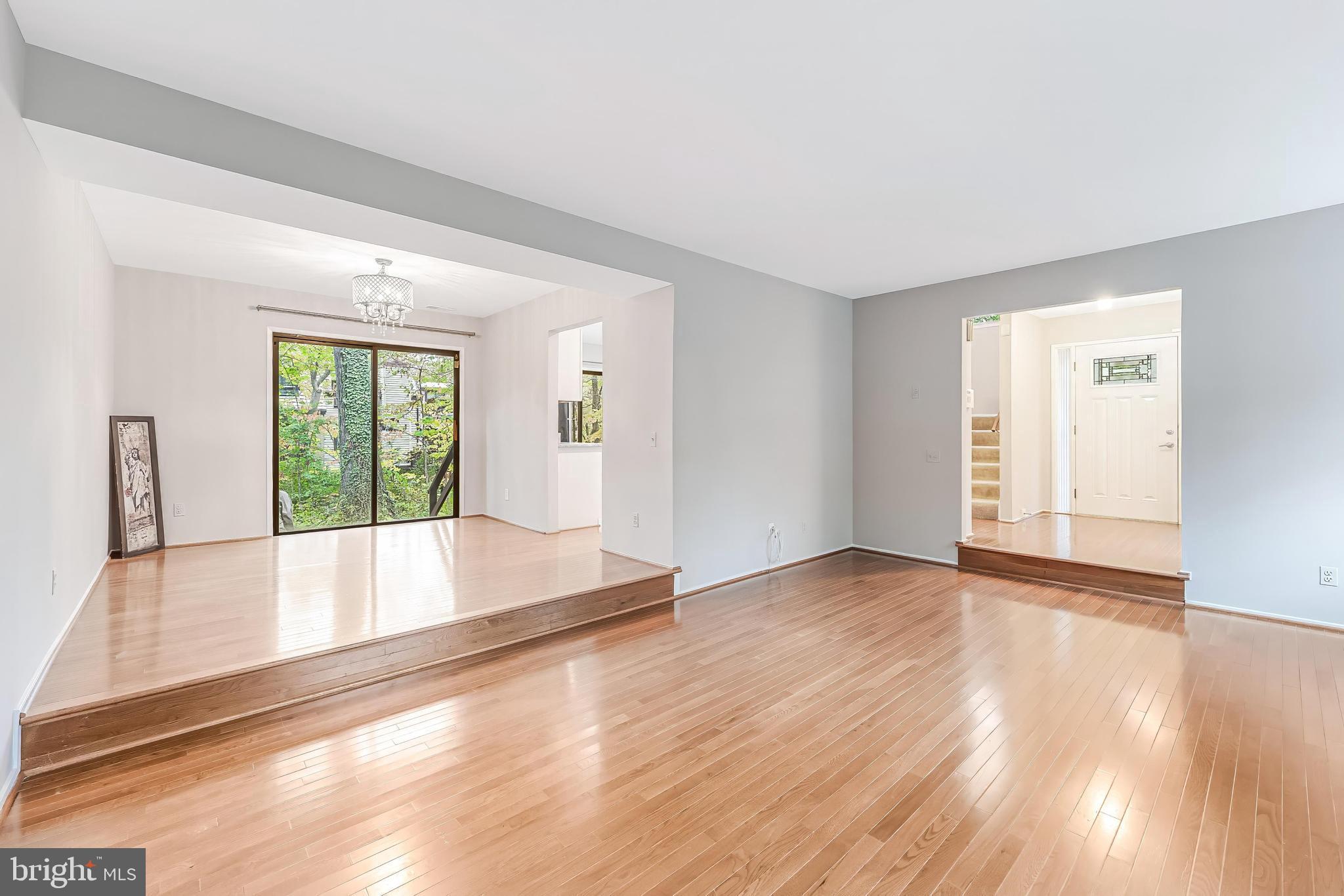 BENTANA WOODS - Residential