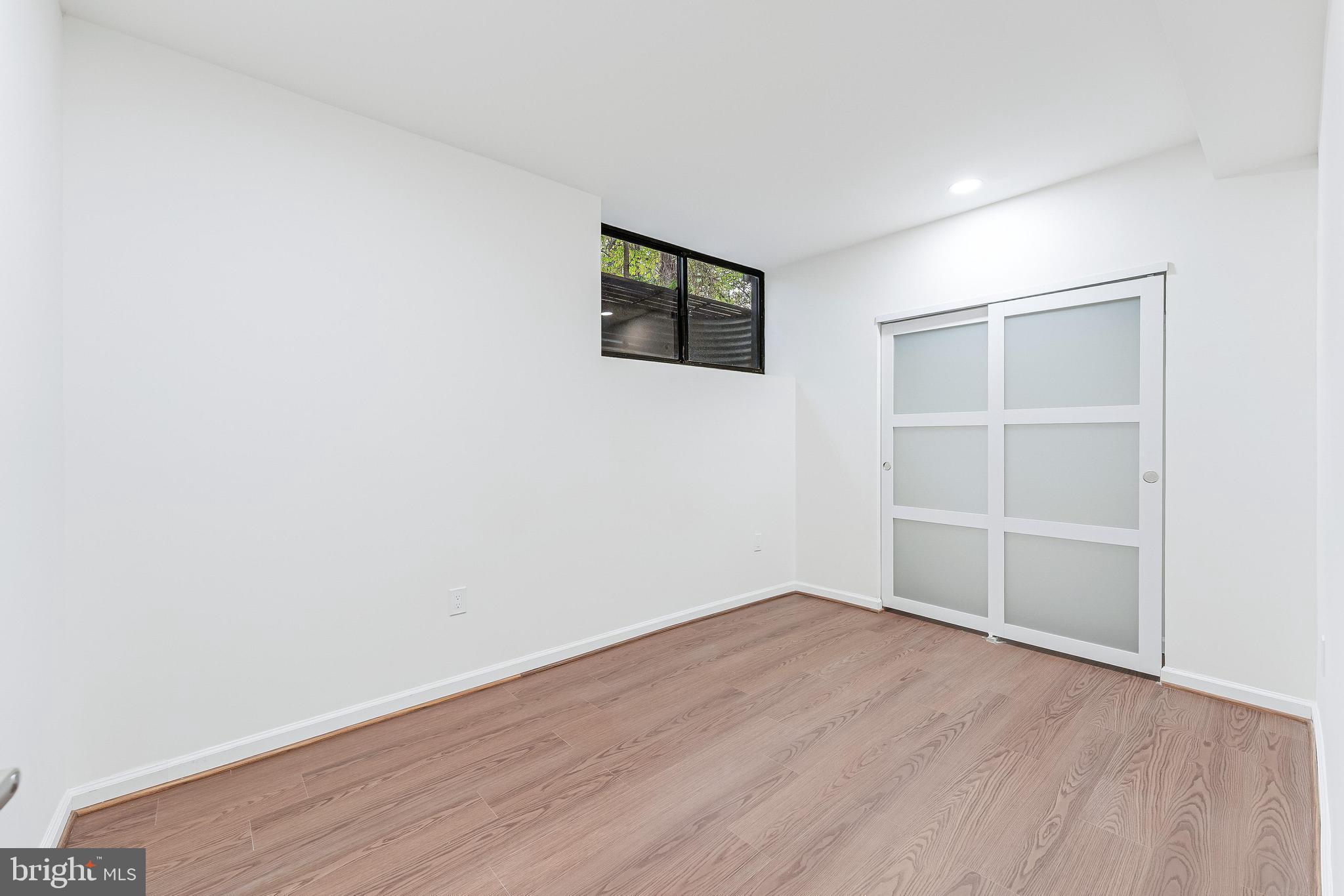 BENTANA WOODS - Residential