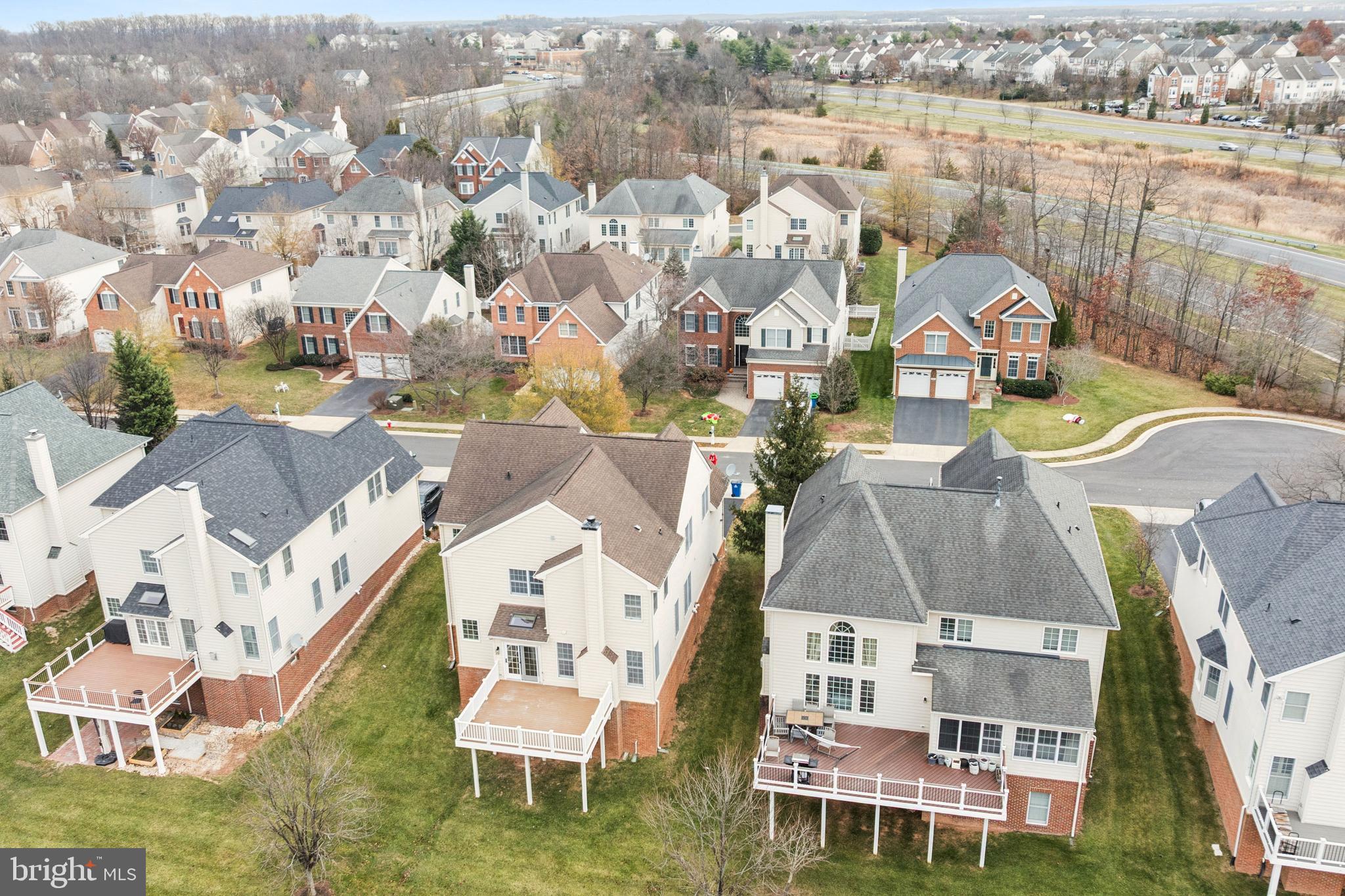 BELMONT COUNTRY CLUB - Residential