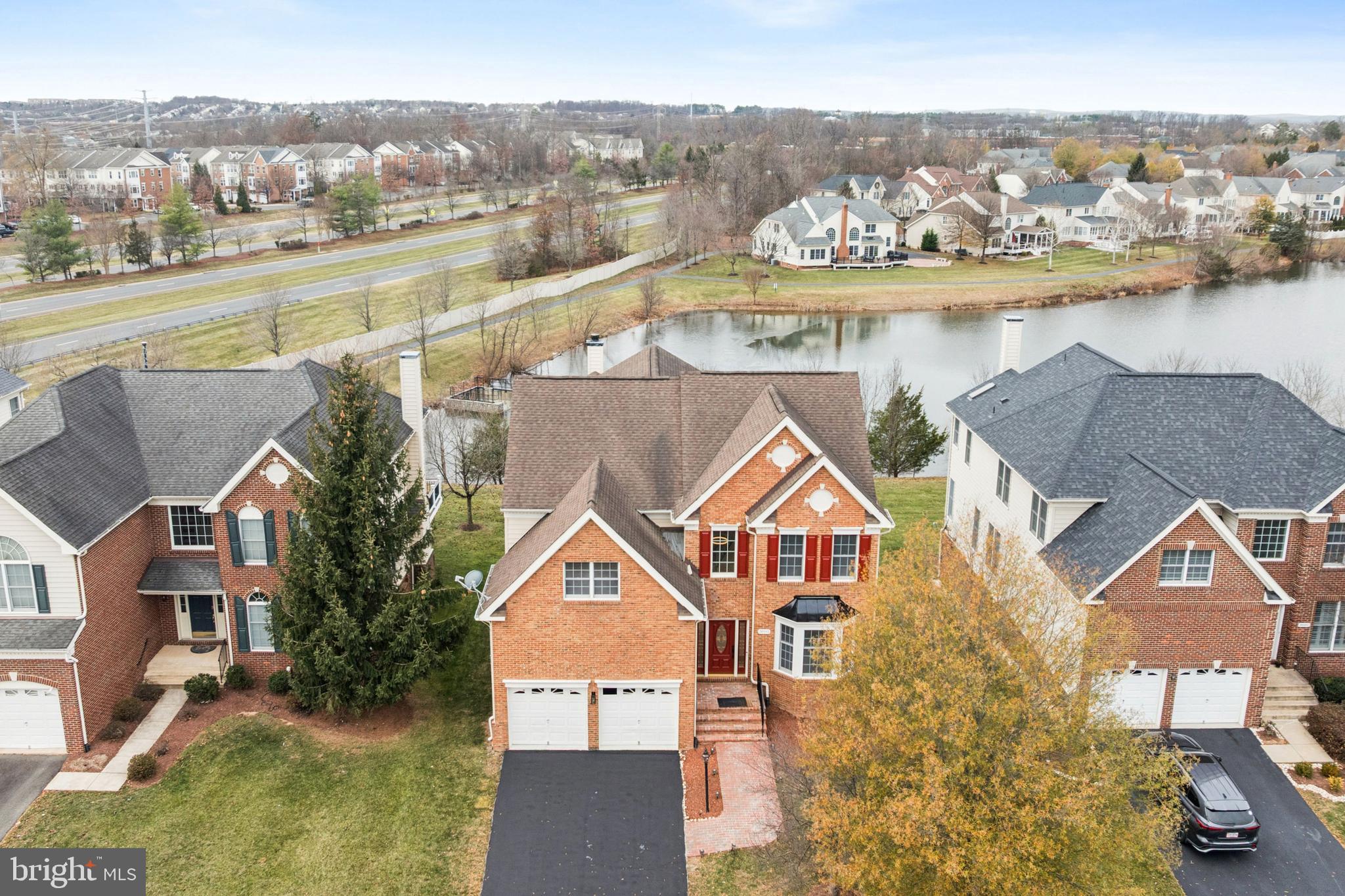 BELMONT COUNTRY CLUB - Residential