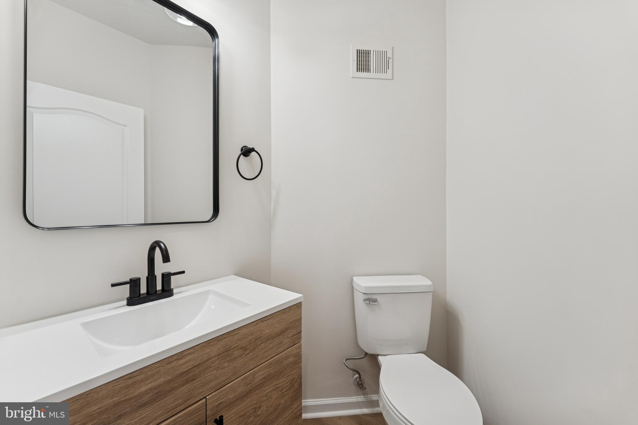 BELMONT COUNTRY CLUB - Residential