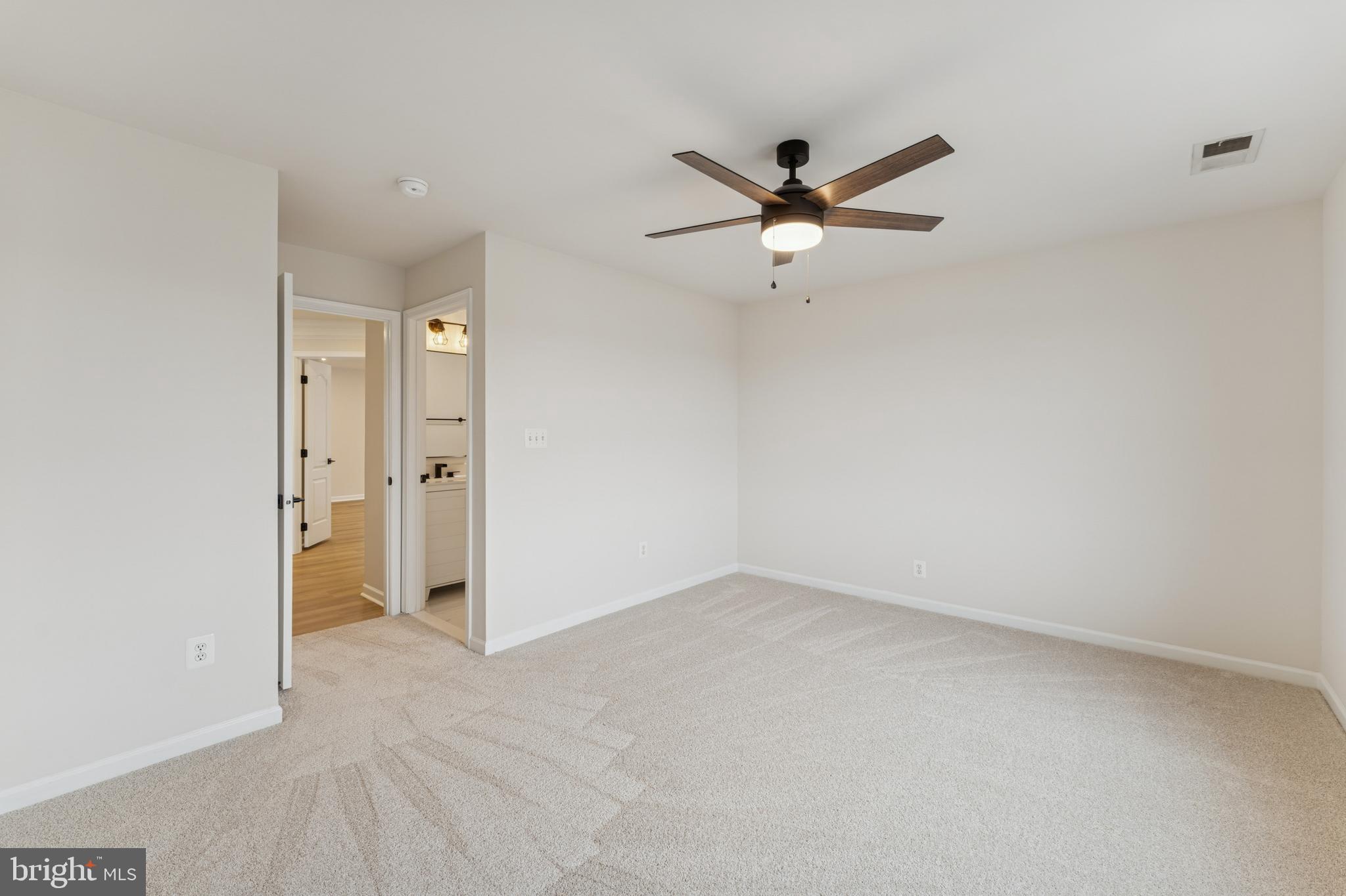 BELMONT COUNTRY CLUB - Residential