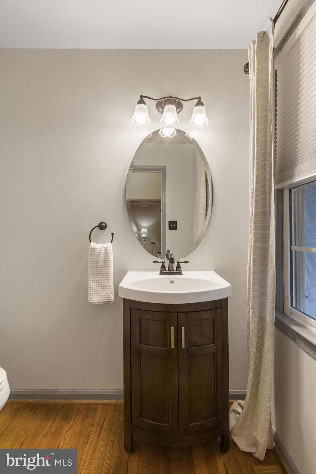 FOX POINT - Residential