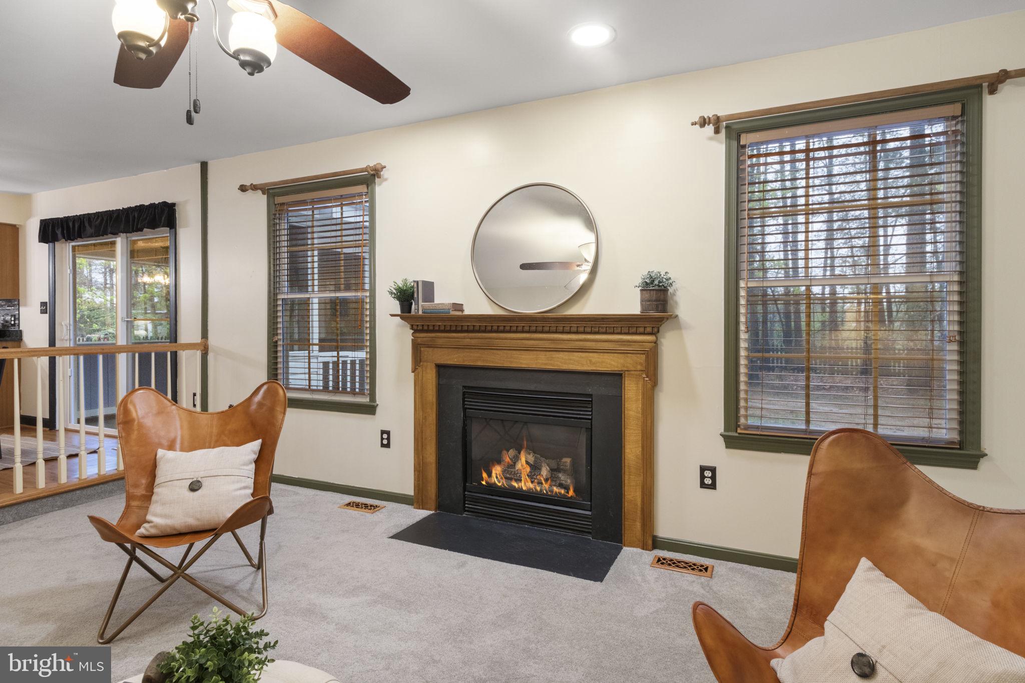 FOX POINT - Residential