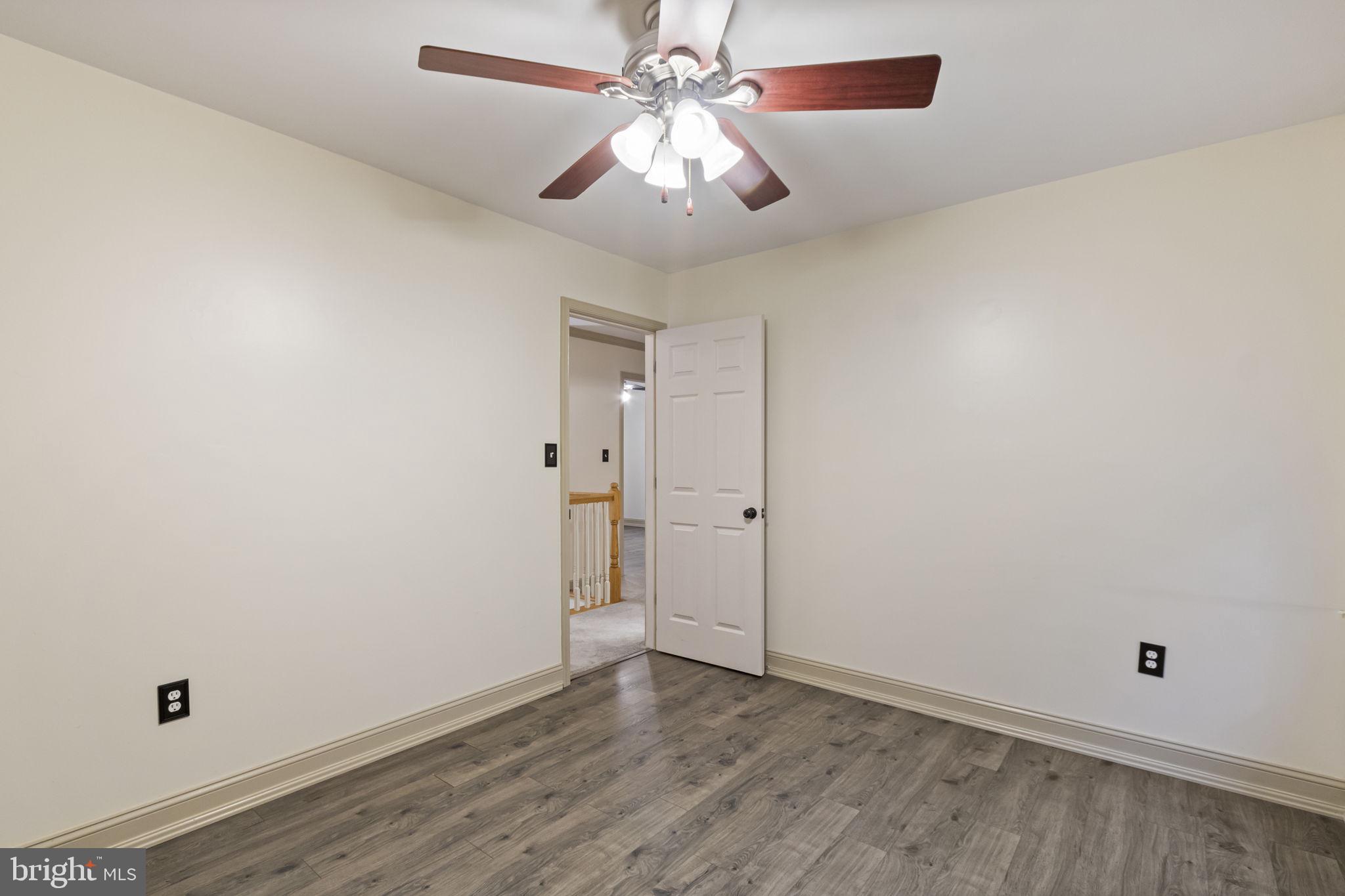 FOX POINT - Residential