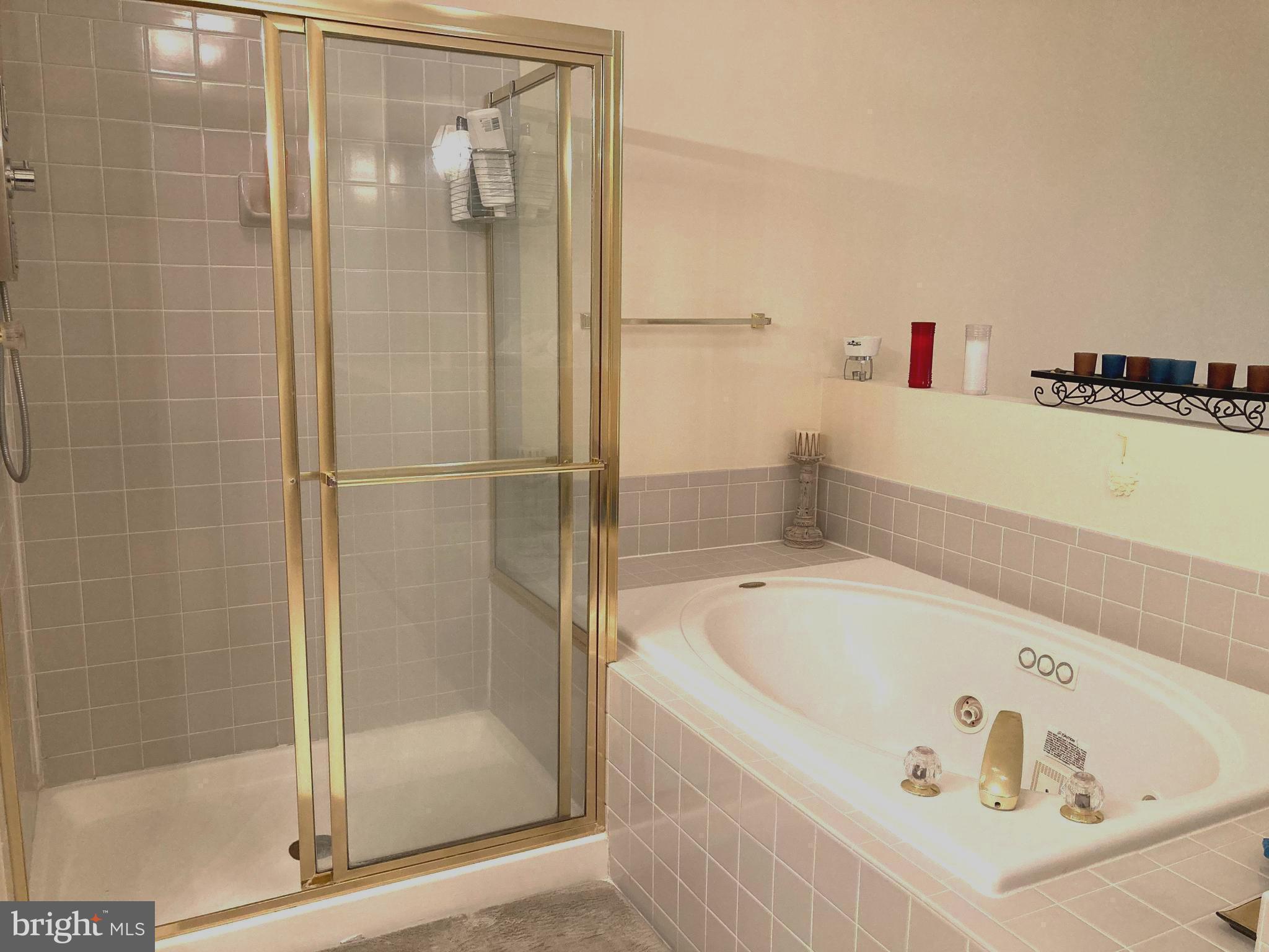 BRYARTON - Residential