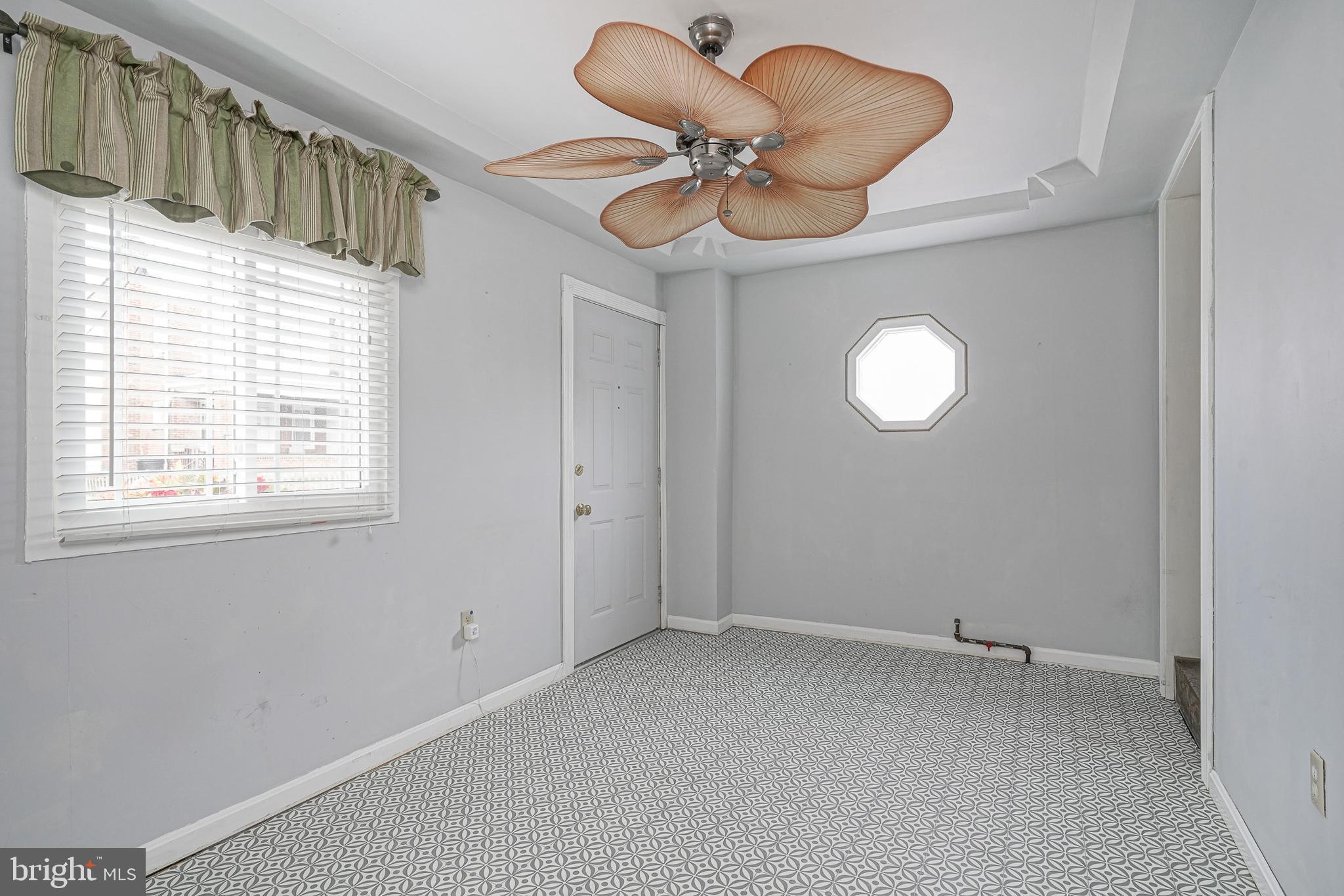 MAYFAIR - Residential