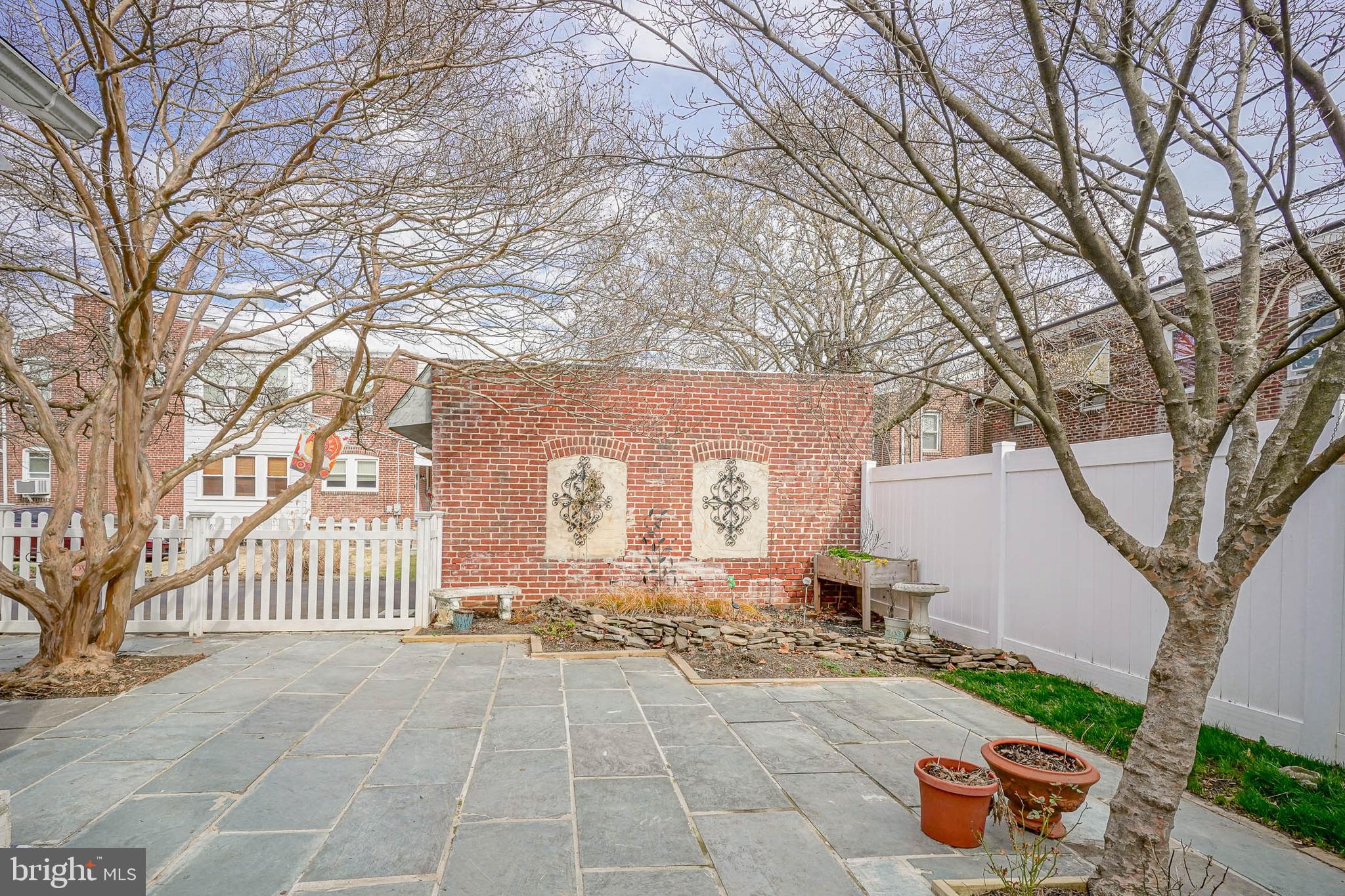 MAYFAIR - Residential