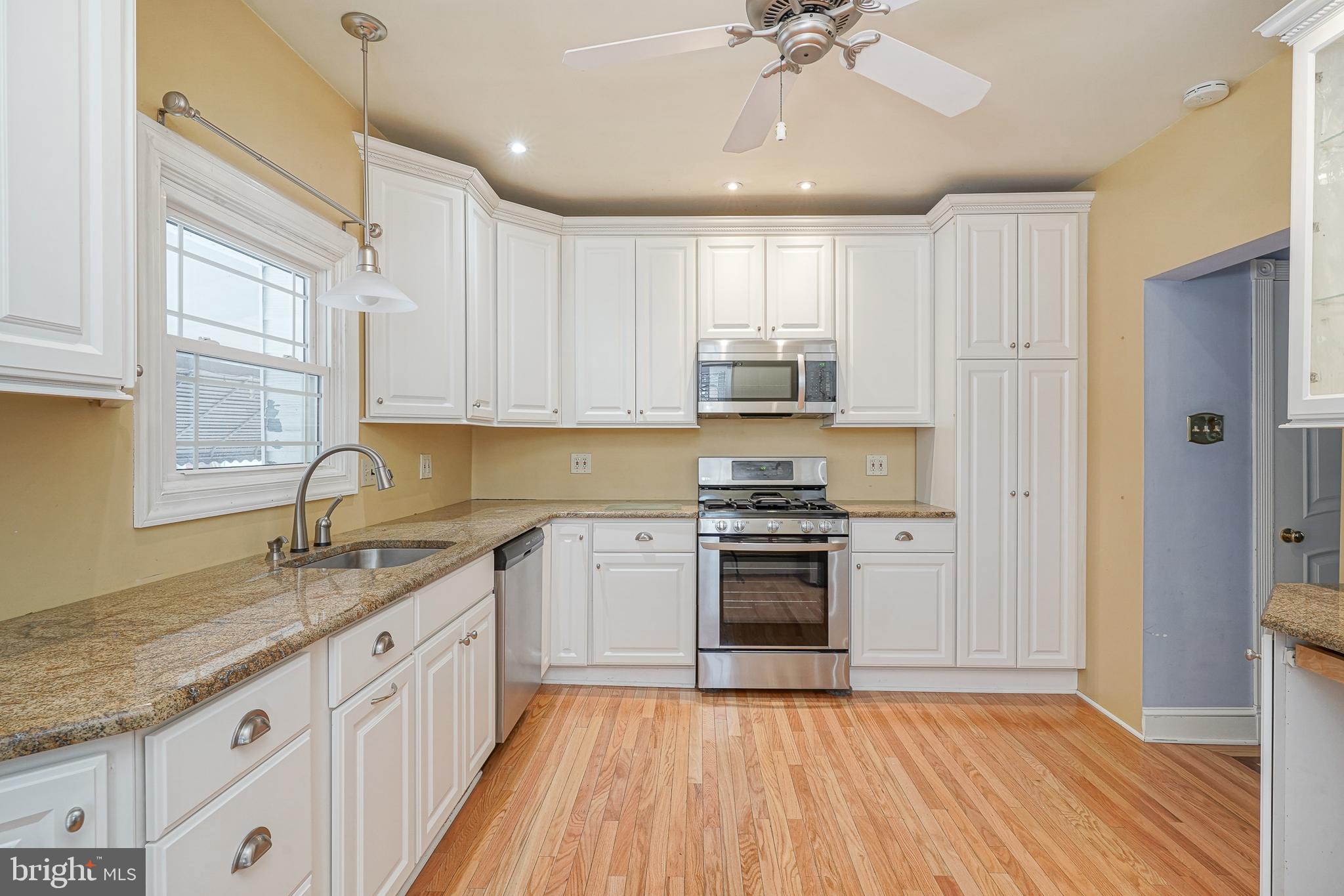 MAYFAIR - Residential