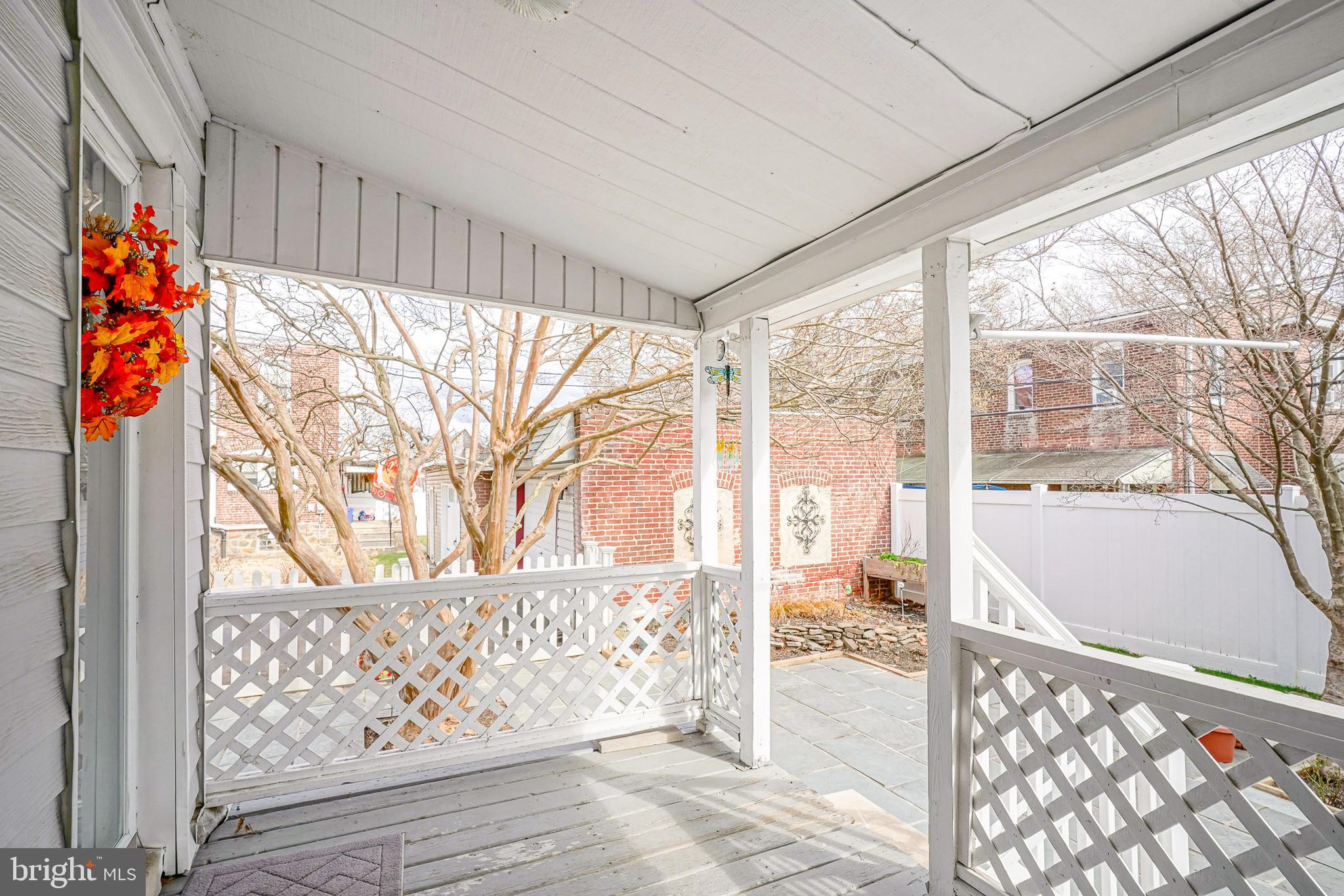 MAYFAIR - Residential