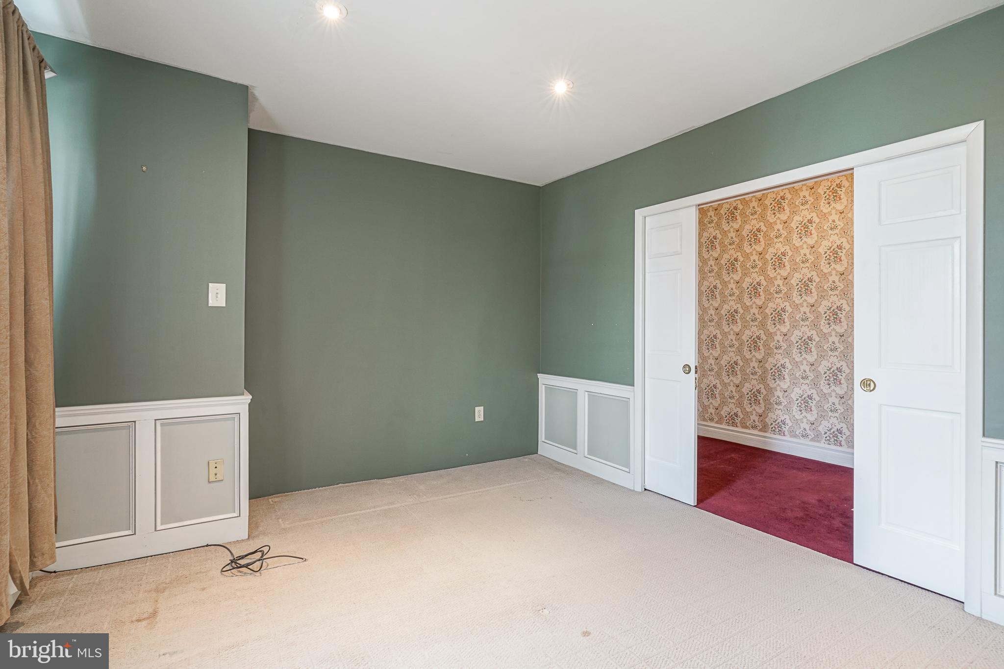 MAYFAIR - Residential