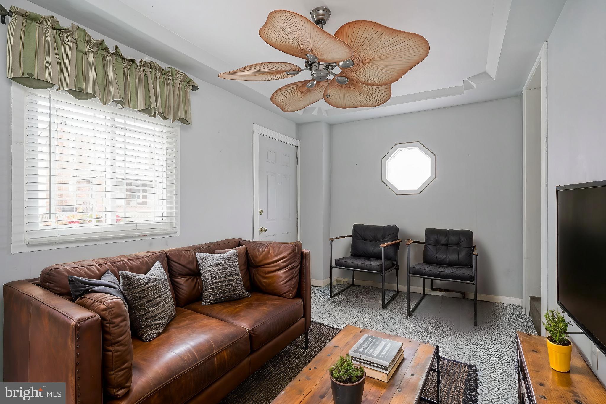 MAYFAIR - Residential