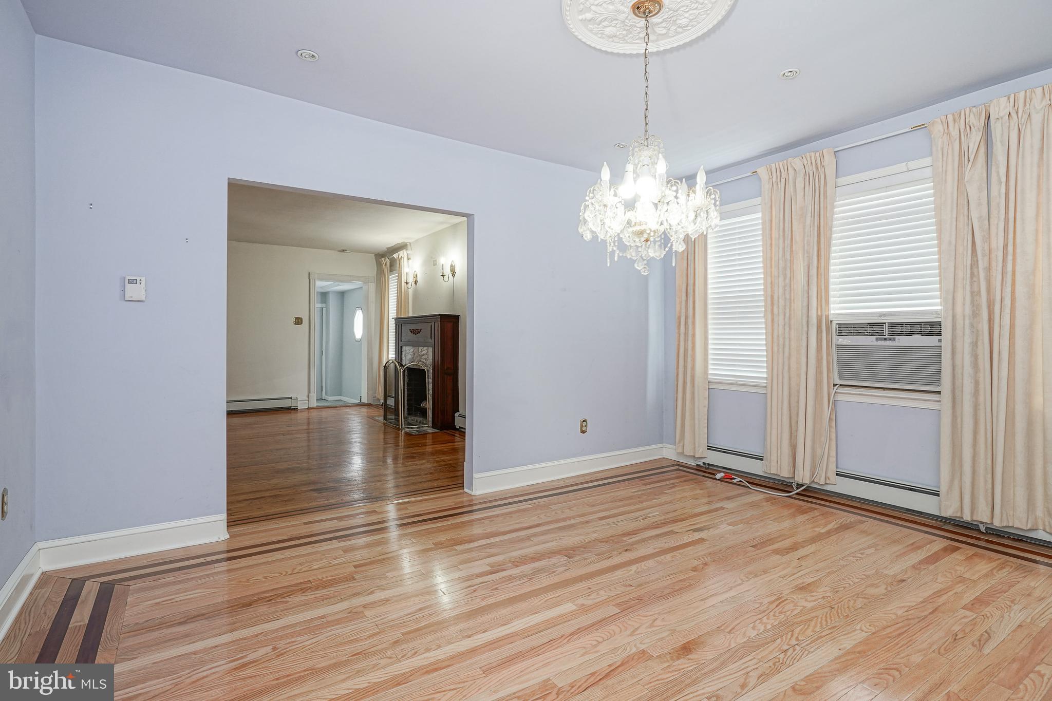 MAYFAIR - Residential