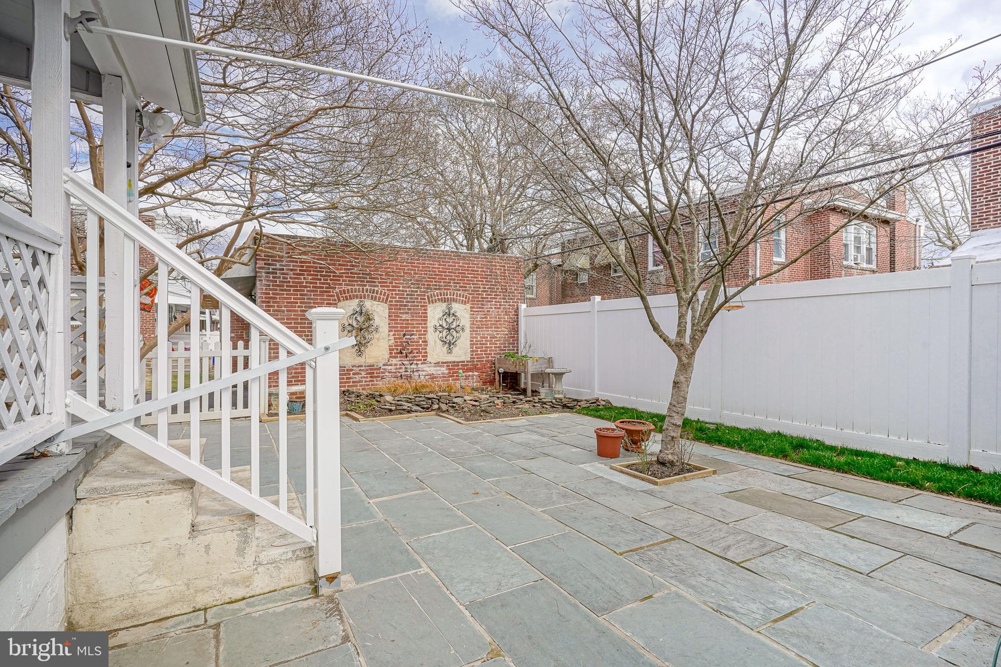 MAYFAIR - Residential