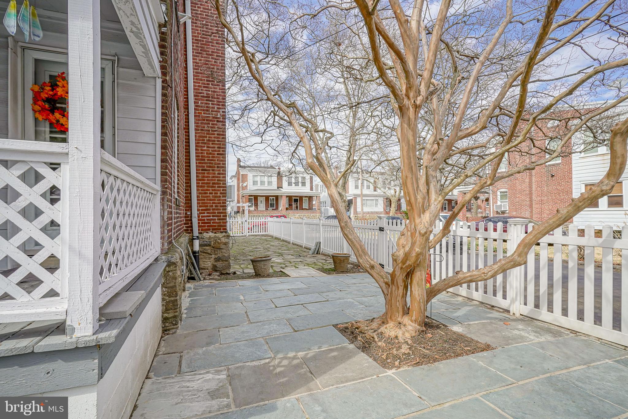 MAYFAIR - Residential