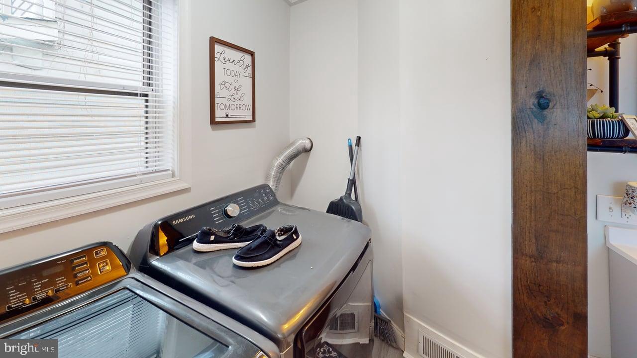 RIDGELEY - Residential