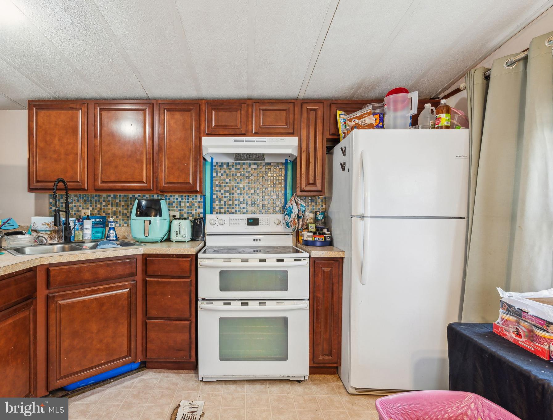 11540 PHILADELPHIA ROAD 19