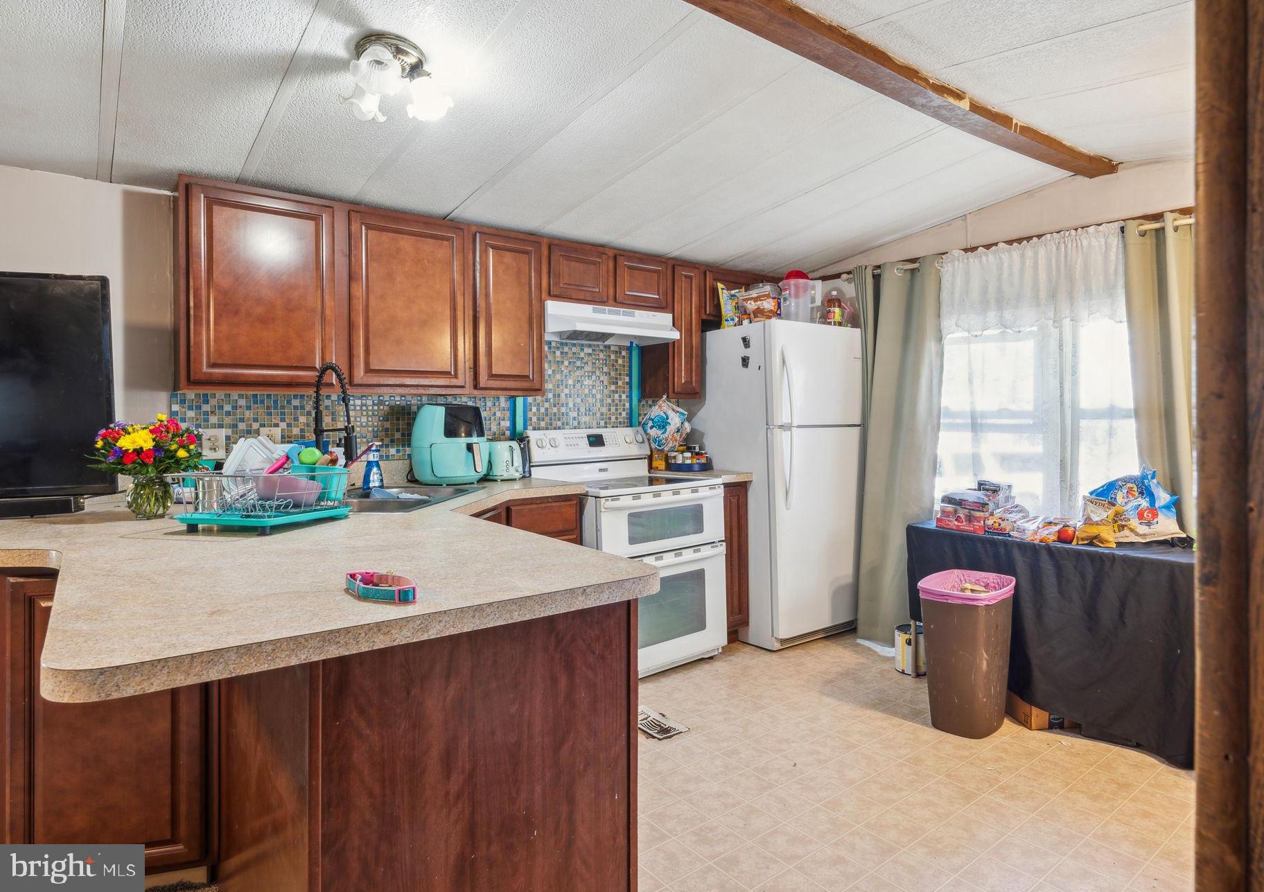 11540 PHILADELPHIA ROAD 19