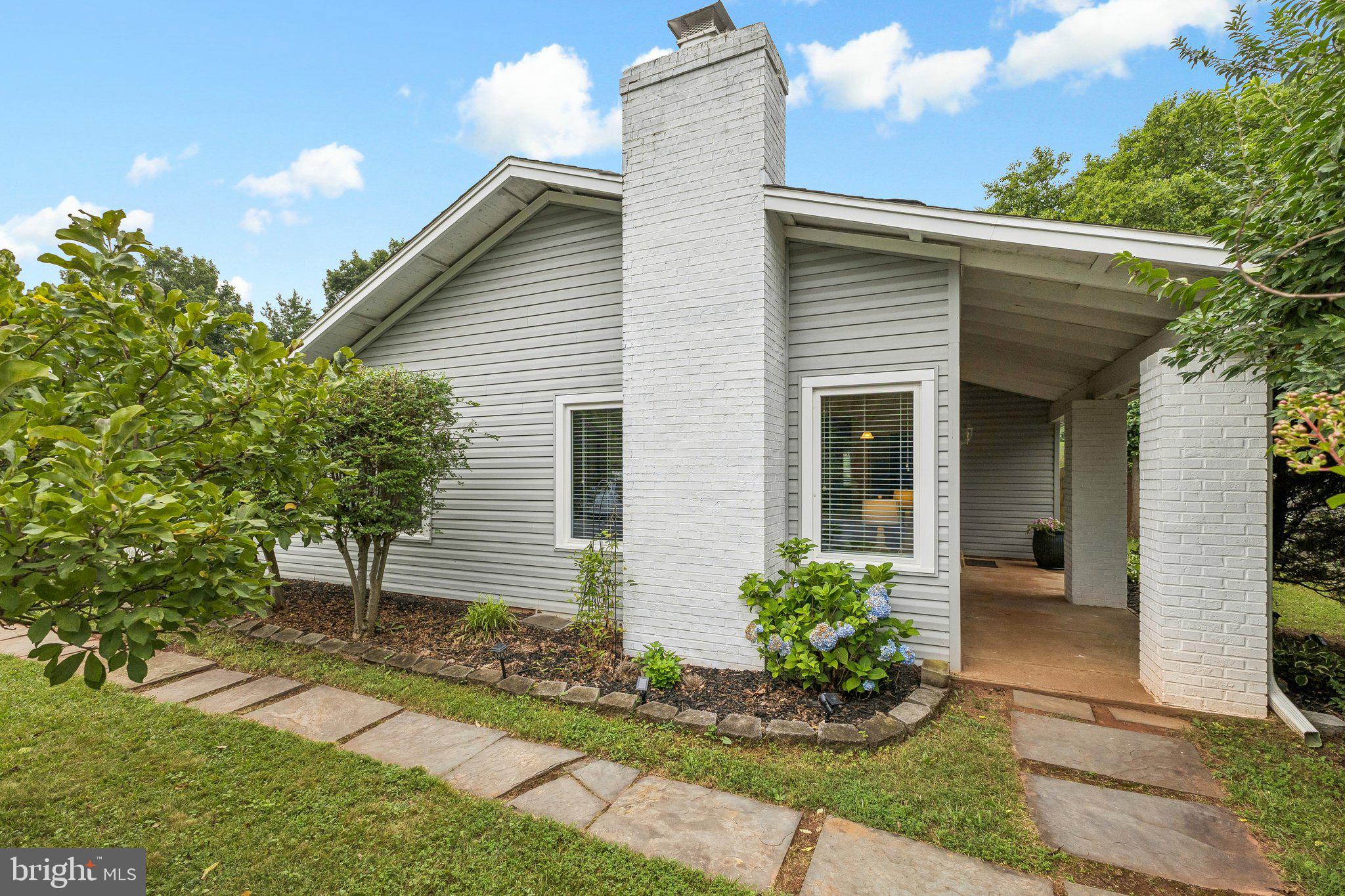 246 AVONDALE DRIVE
