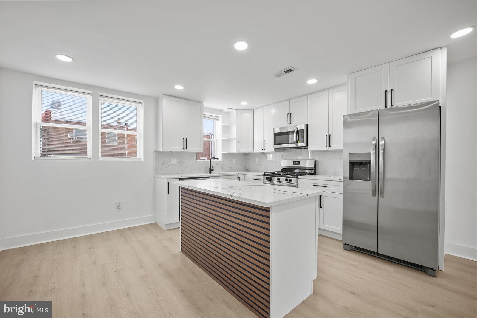 8033 WILLIAMS AVENUE