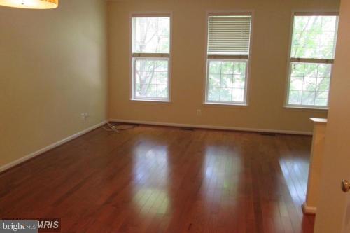 CAMERON STATION - Residential Lease