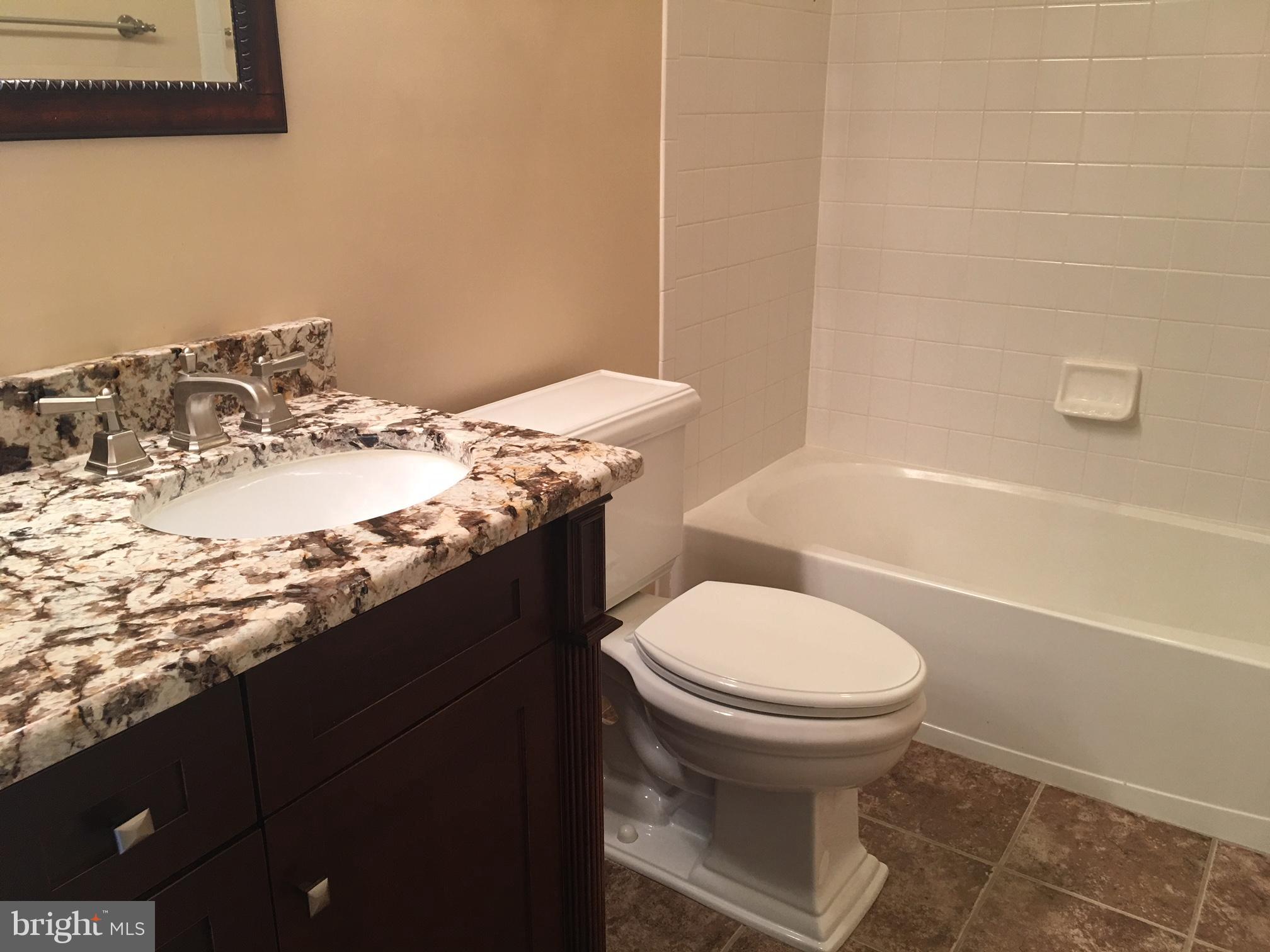 CAMERON STATION - Residential Lease