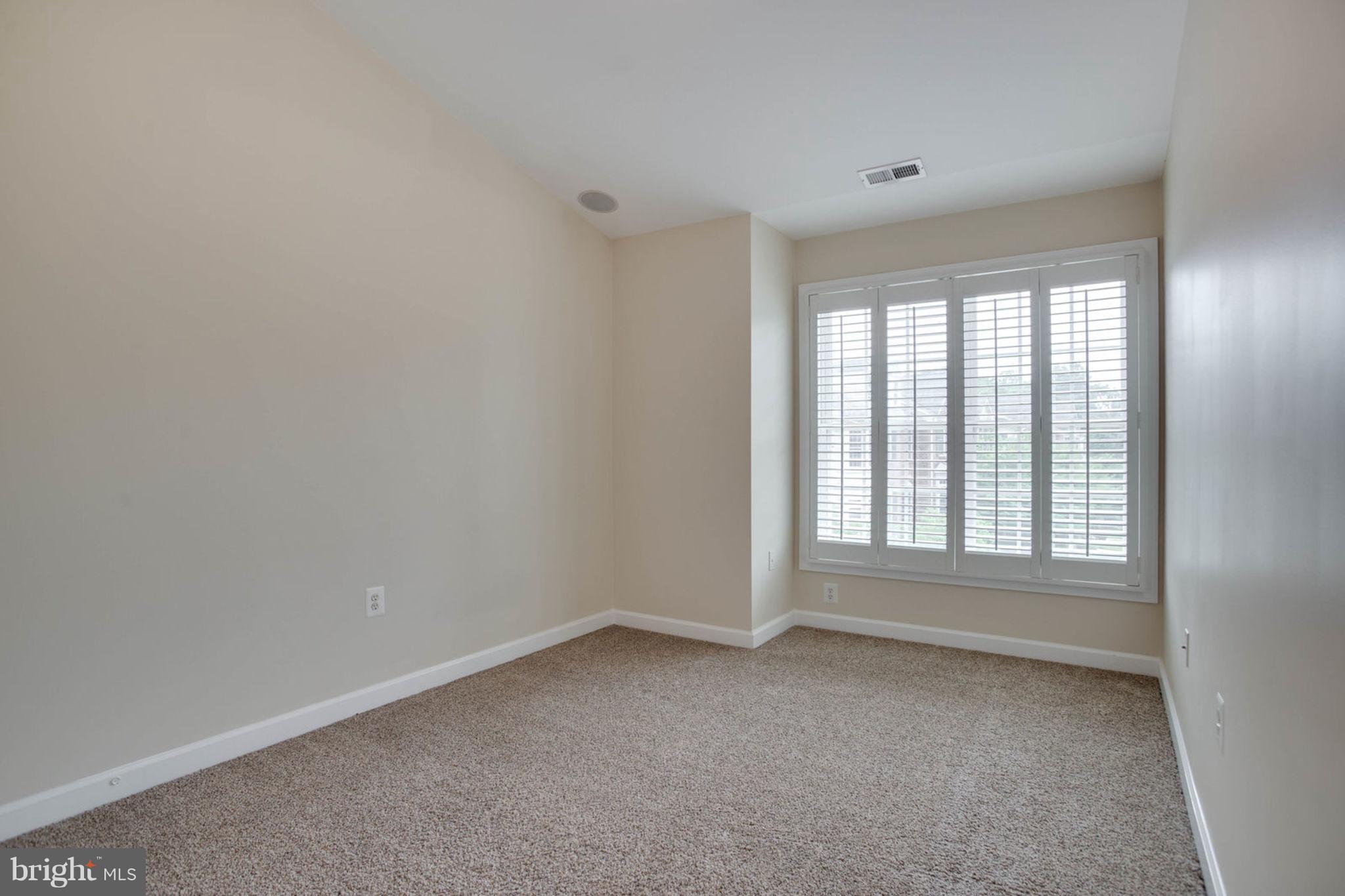 ADMIRALS VIEW - Residential