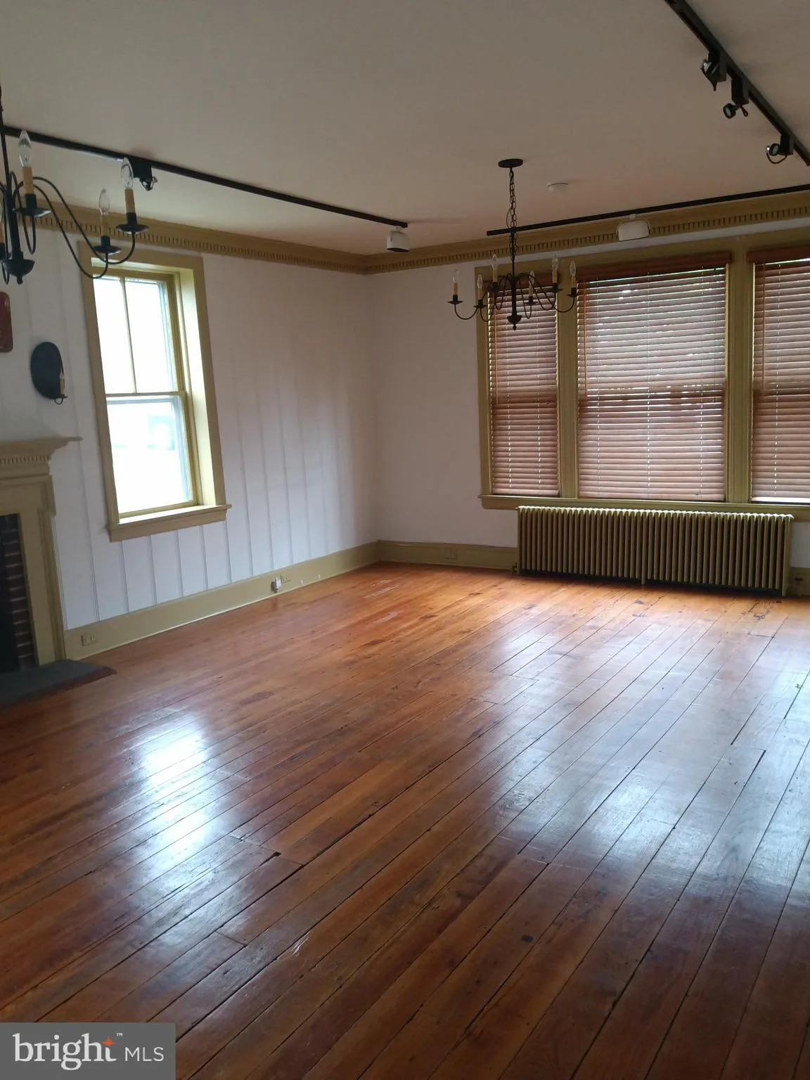 Avondale, Pennsylvania 19311, United States, 2 Bedrooms Bedrooms, ,1 BathroomBathrooms,Residential,Active,189668