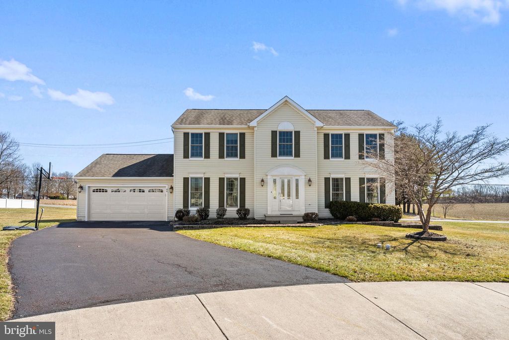 Photo of 46 Quail Circle, SPRING CITY, PA 19475 (MLS # PACT2119320)