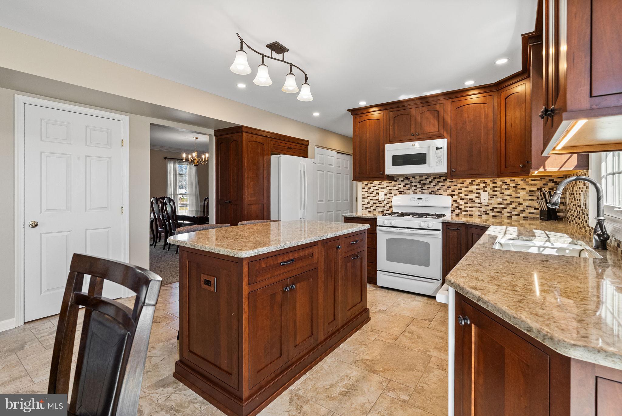 STONEY RUN - Residential