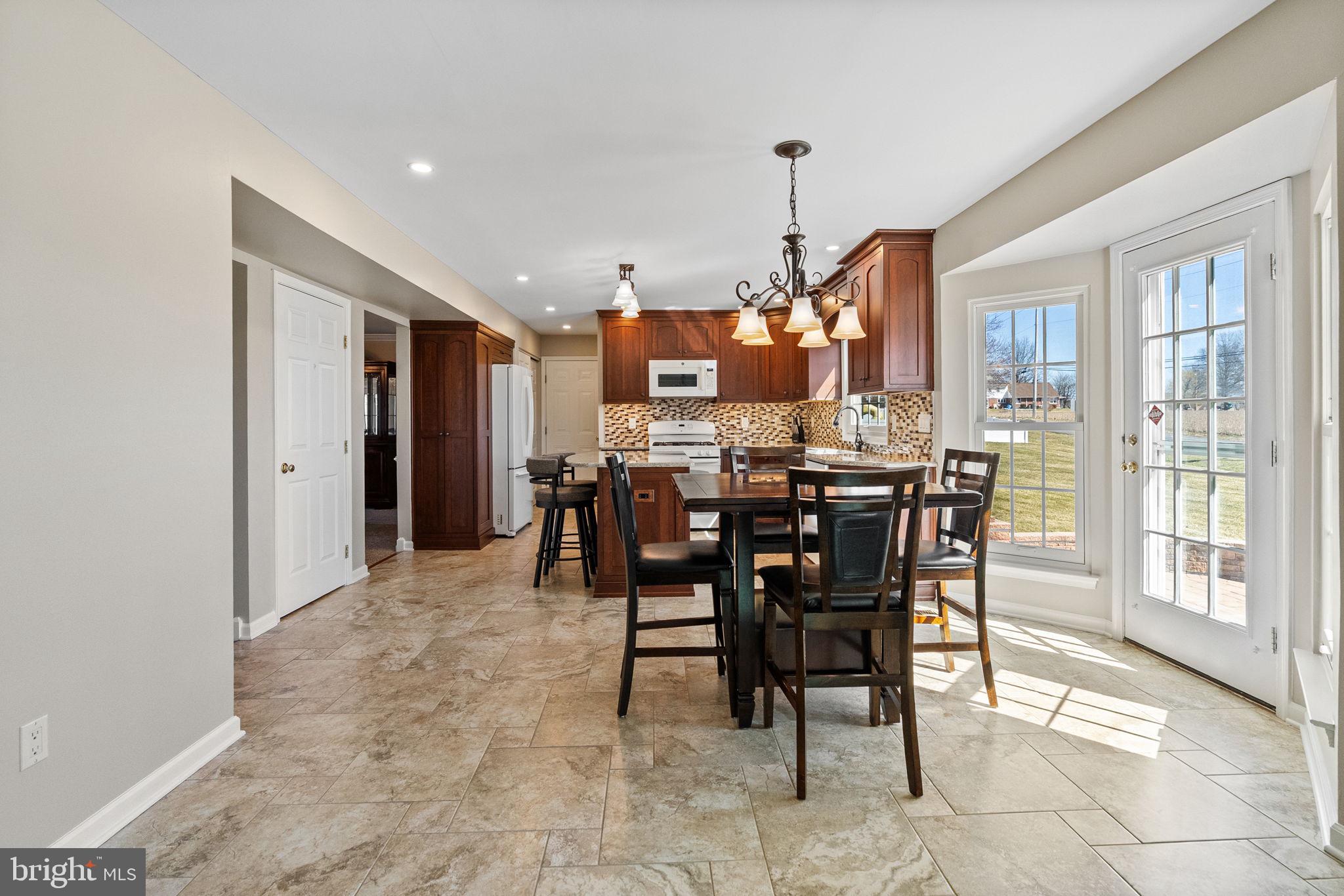 STONEY RUN - Residential