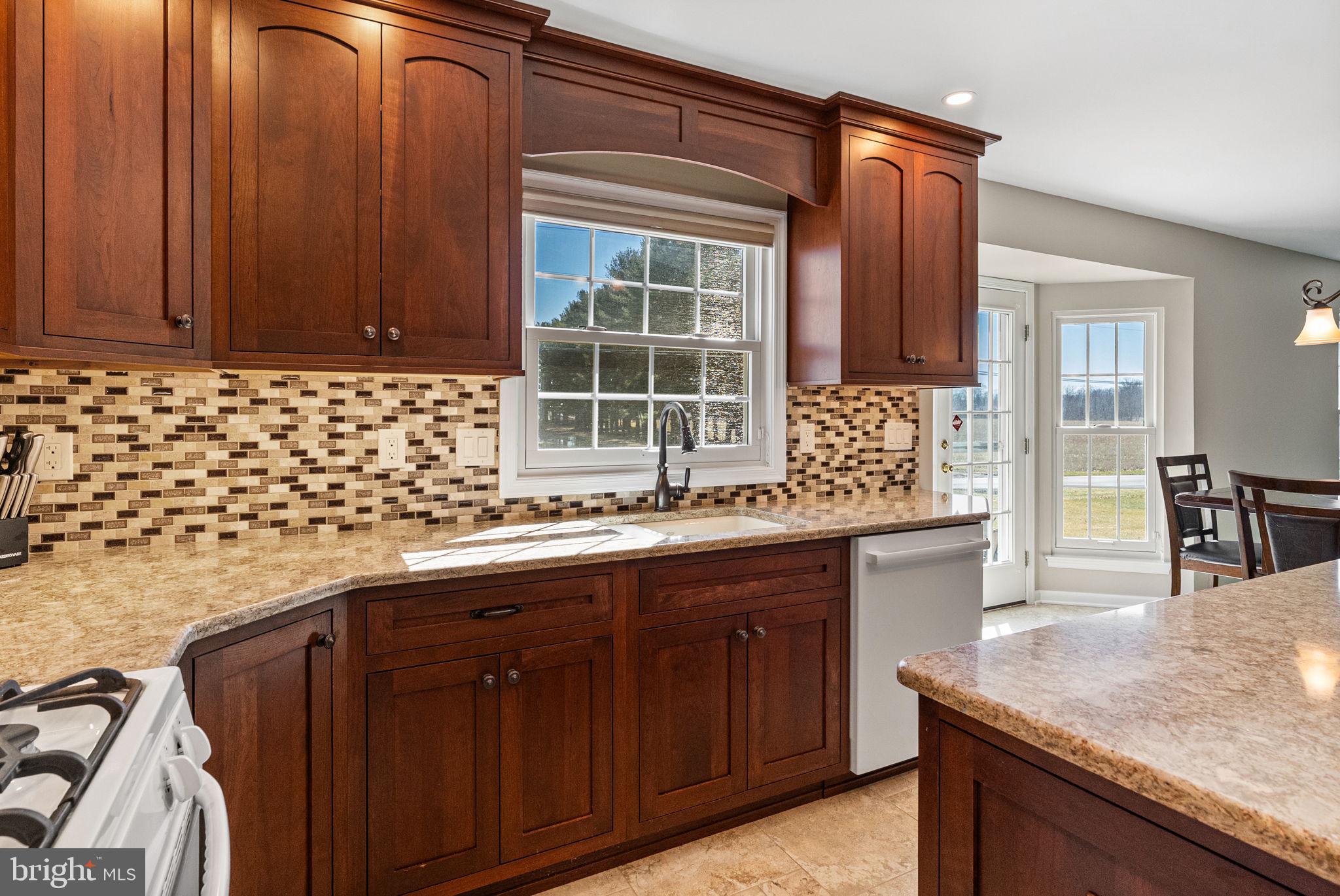 STONEY RUN - Residential