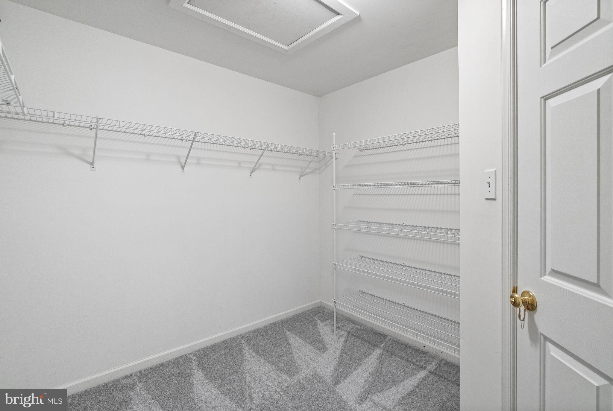 STONEY RUN - Residential