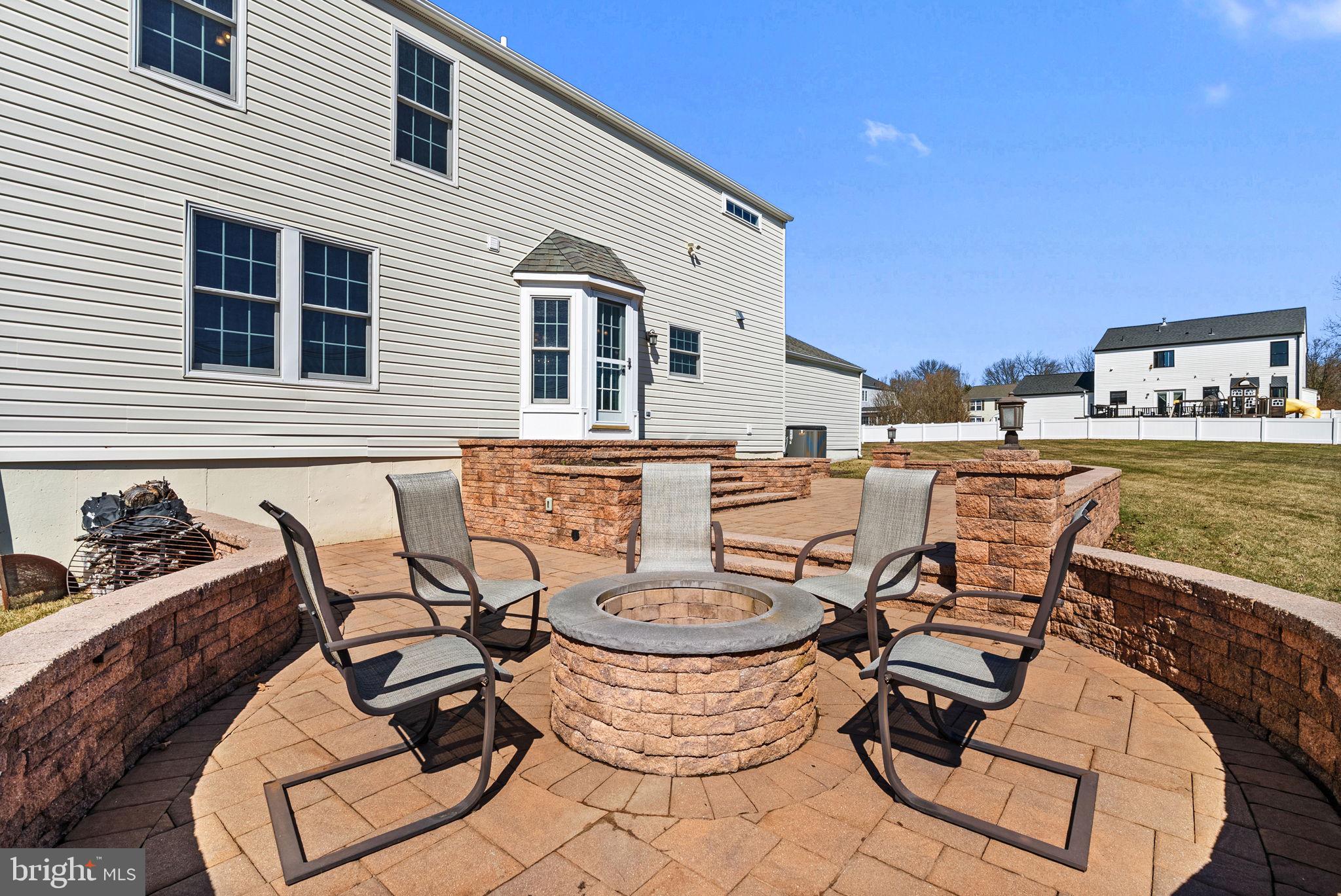 STONEY RUN - Residential