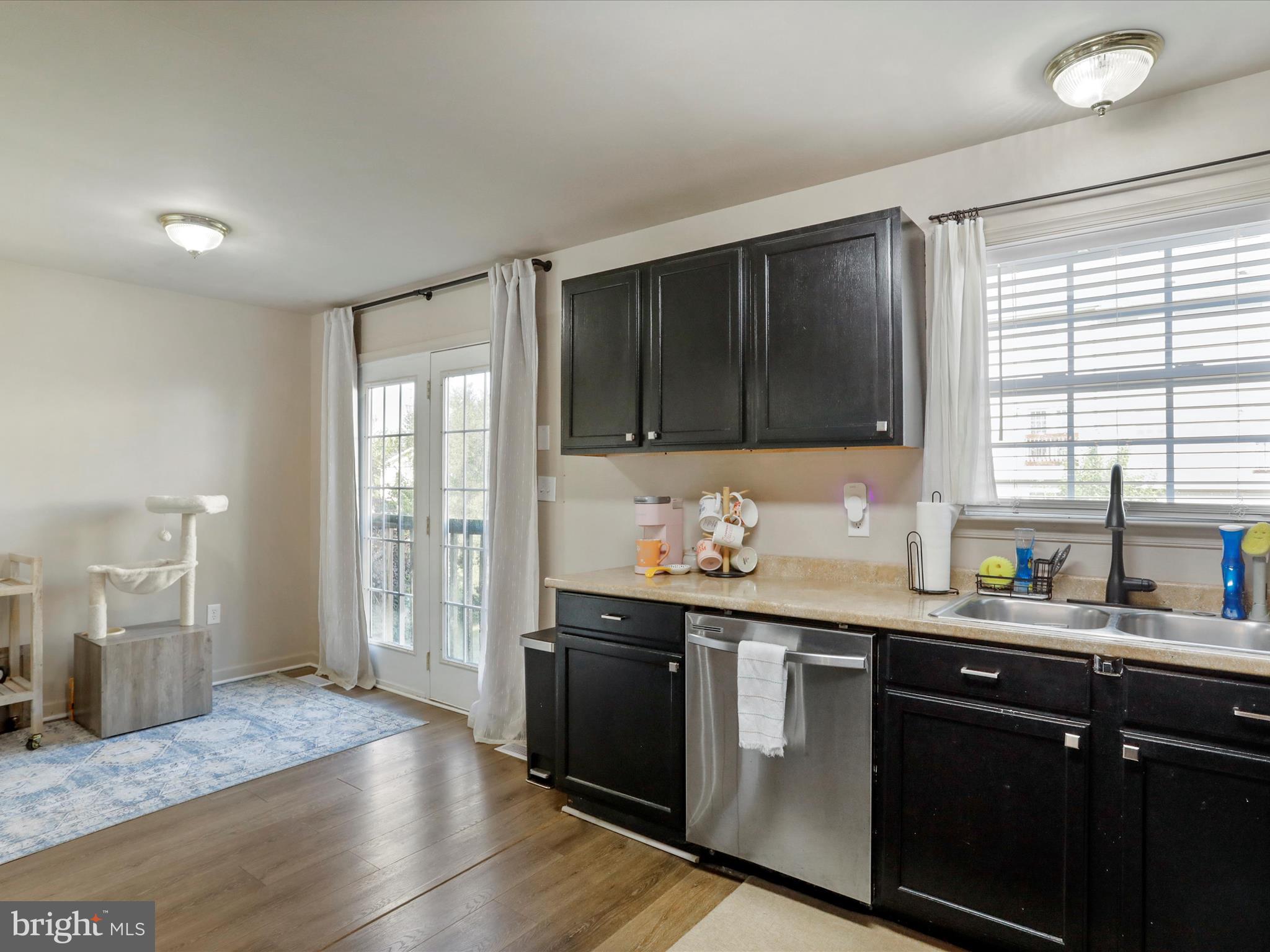 TOWNES OF INWOOD - Residential