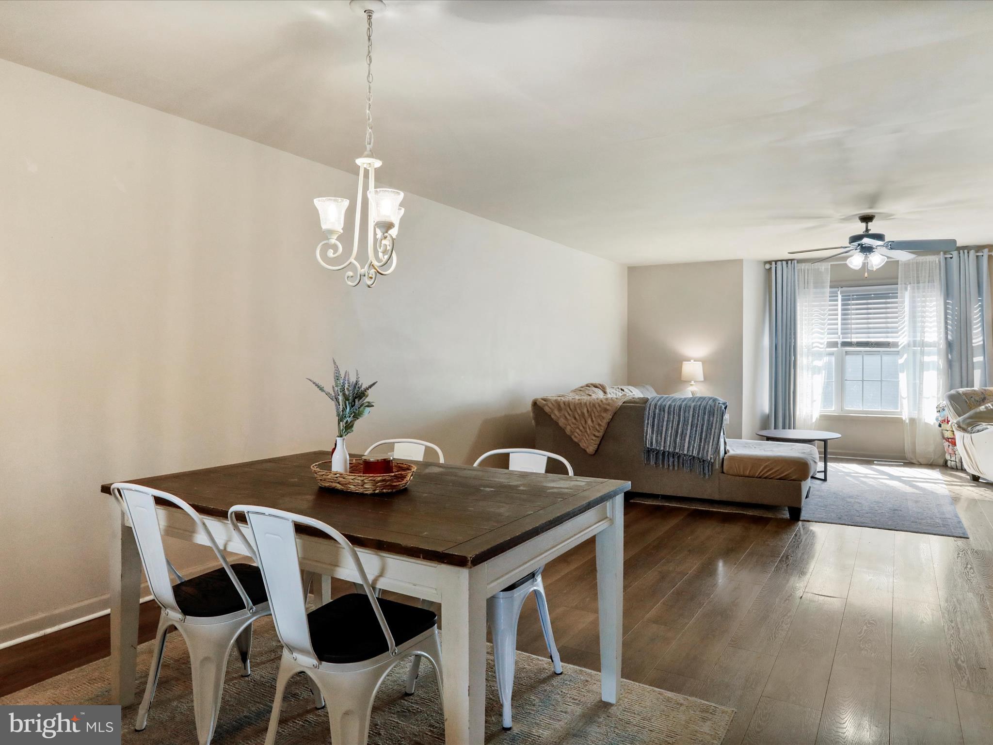 TOWNES OF INWOOD - Residential