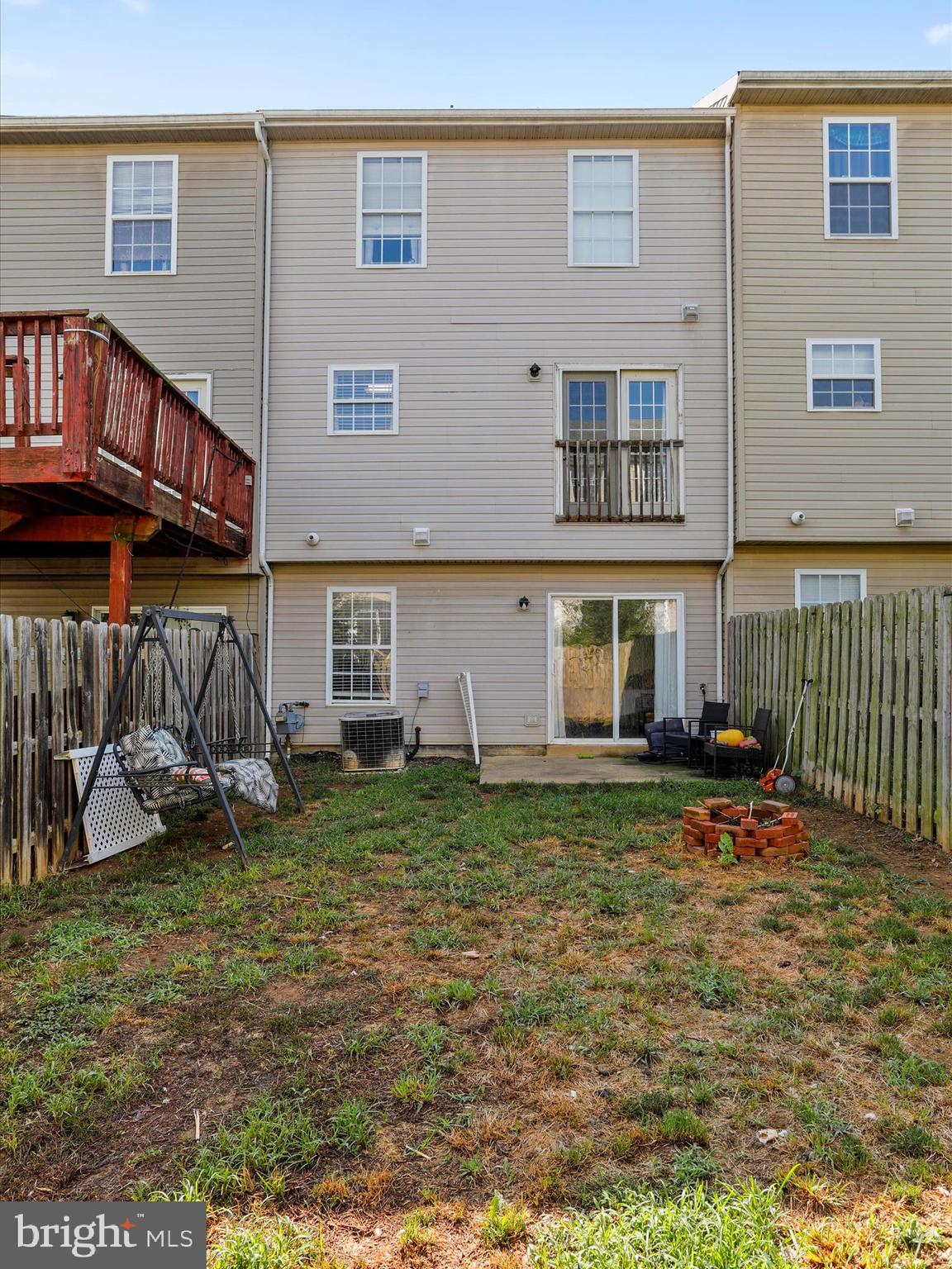 TOWNES OF INWOOD - Residential