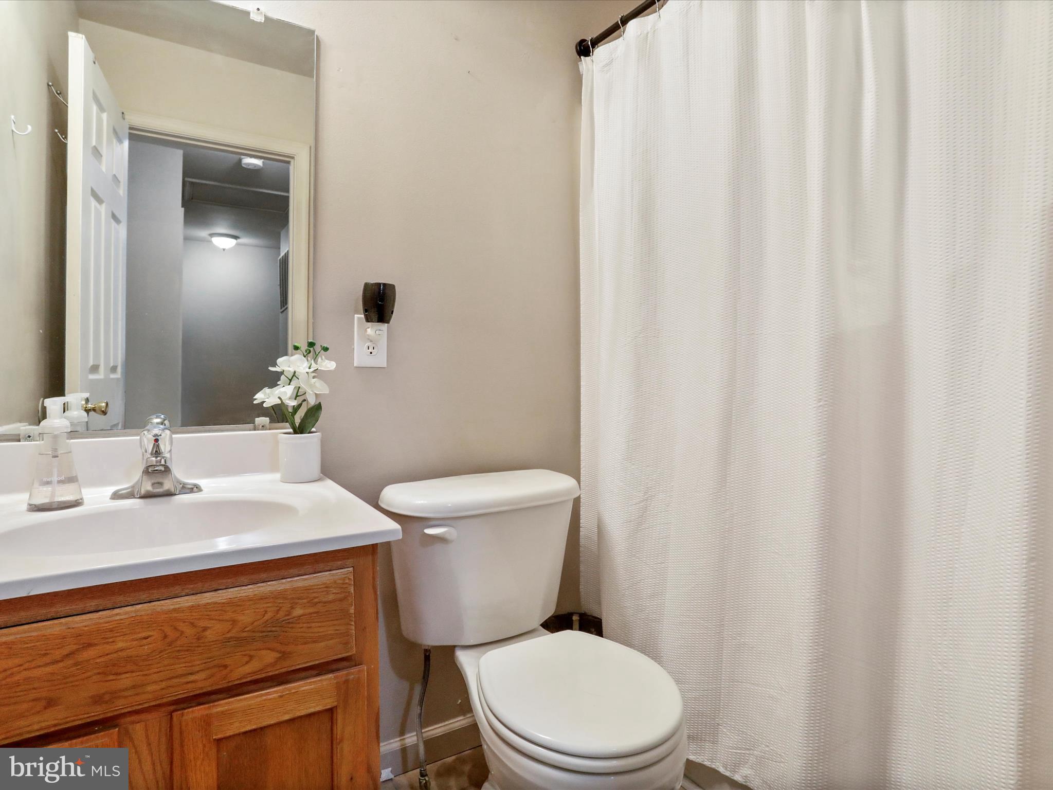 TOWNES OF INWOOD - Residential