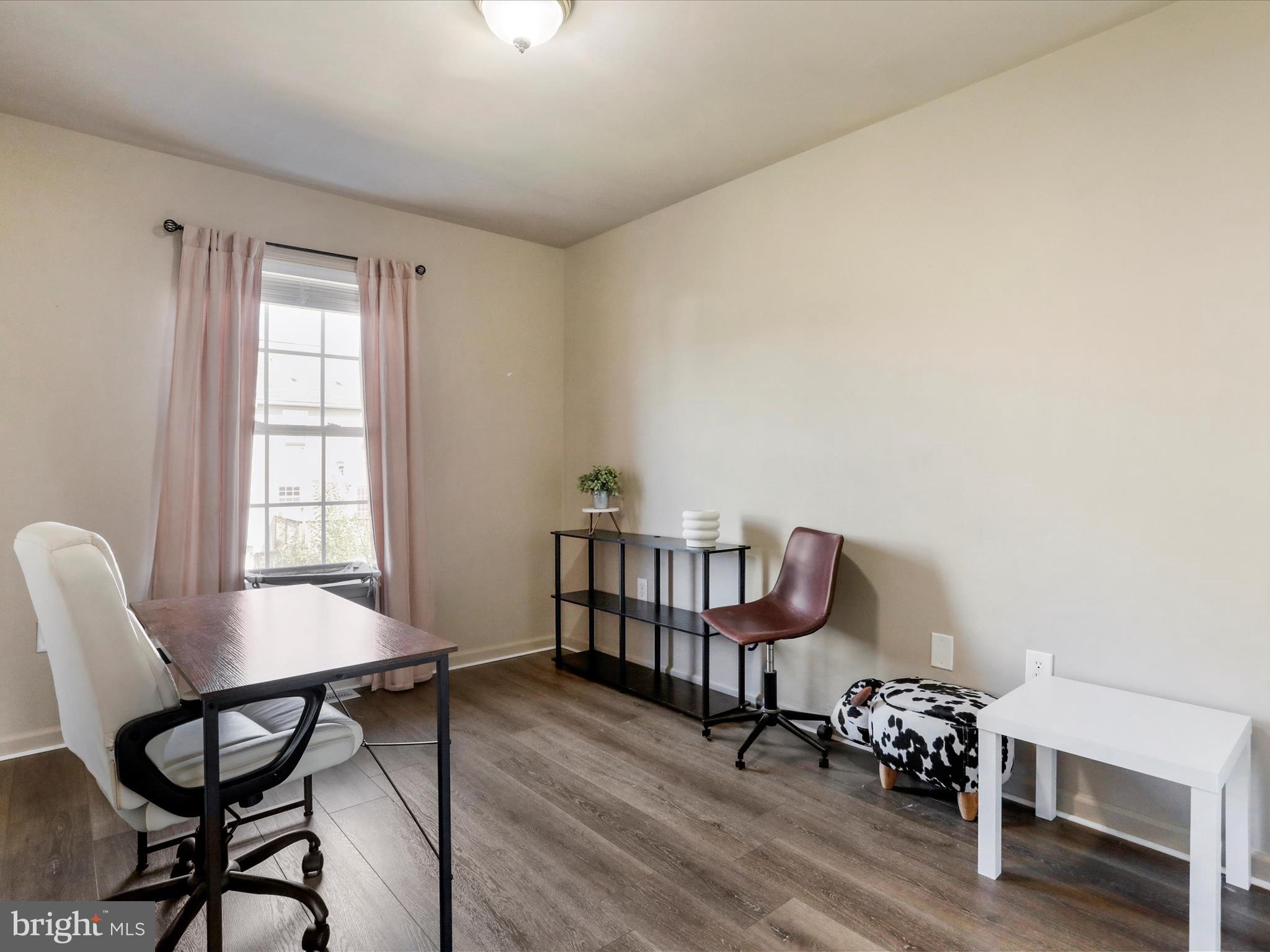 TOWNES OF INWOOD - Residential